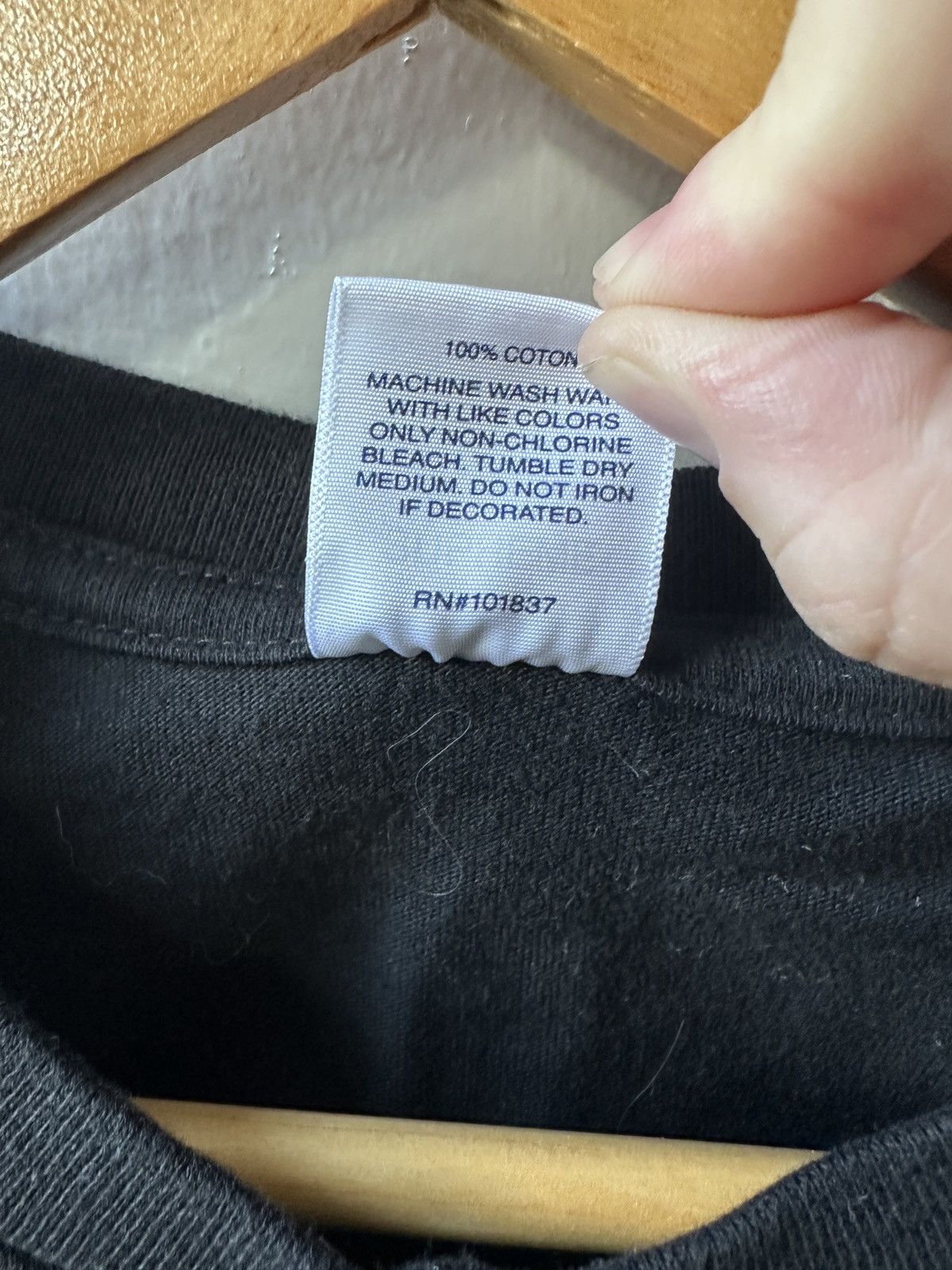 Supreme Supreme Chair Tee SS18 Black Large Size US L / EU 52-54 / 3 - 4 Thumbnail