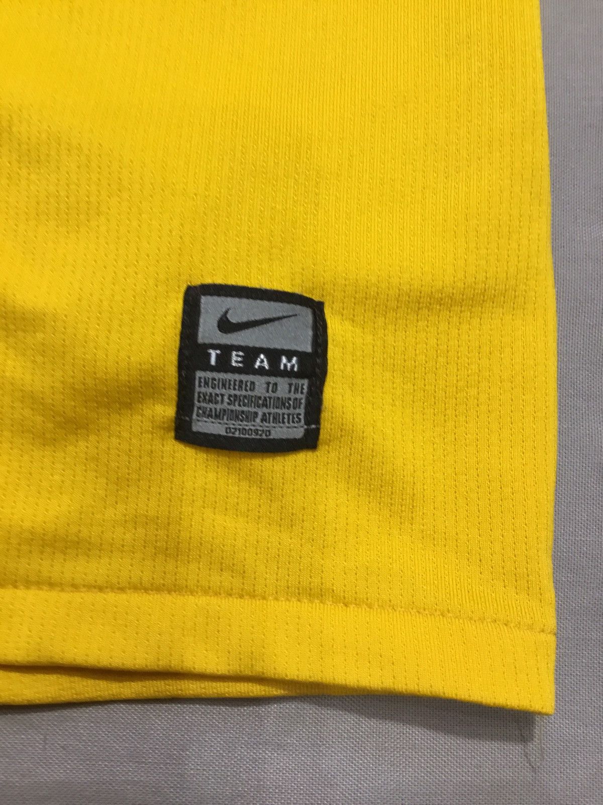 Nike Original Authentic Nike Arsenal 2008/2009 Persie 11 Size US M / EU 48-50 / 2 - 5 Thumbnail