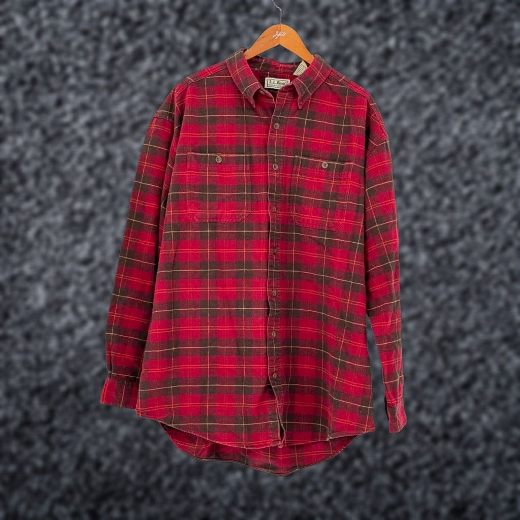 Vintage VINTAGE L.L. Bean Shirt Plaid Red 100% Cotton Chamois Cloth Button-Up XL Tall Mens Long Sleeve Button-Up Shirt Size US XL / EU 56 / 4 - 1 Thumbnail