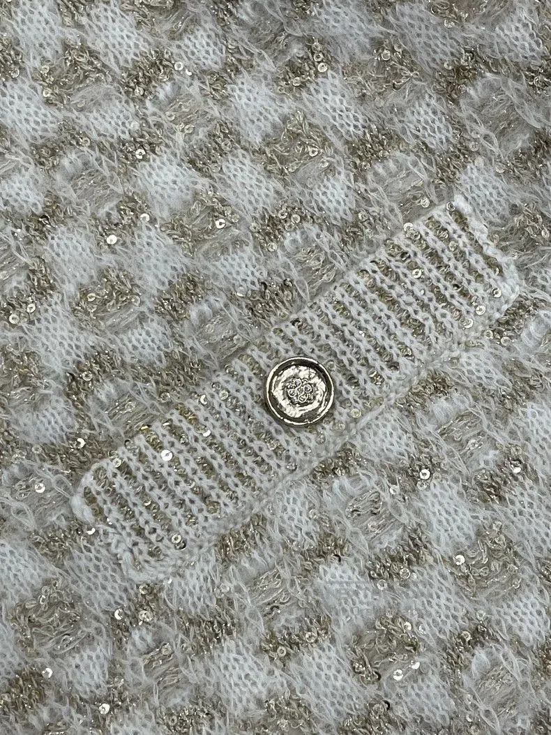 Chanel Chanel 23B Sequin Knit Cardigan. Size US M / EU 48-50 / 2 - 2 Thumbnail