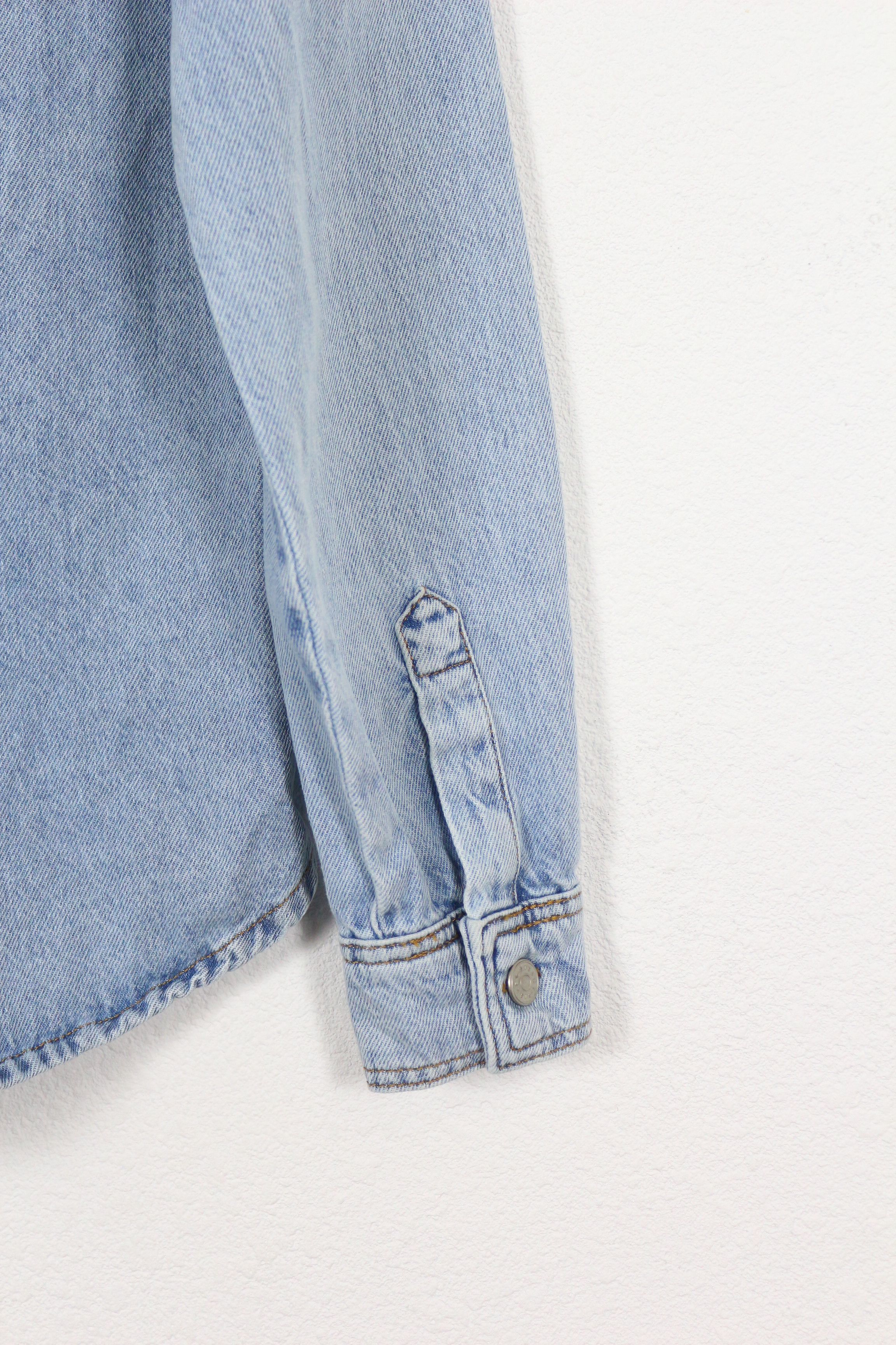 Denime × Sisley Sisley Light Washed Denim Over Shirt Size US M / EU 48-50 / 2 - 7 Thumbnail