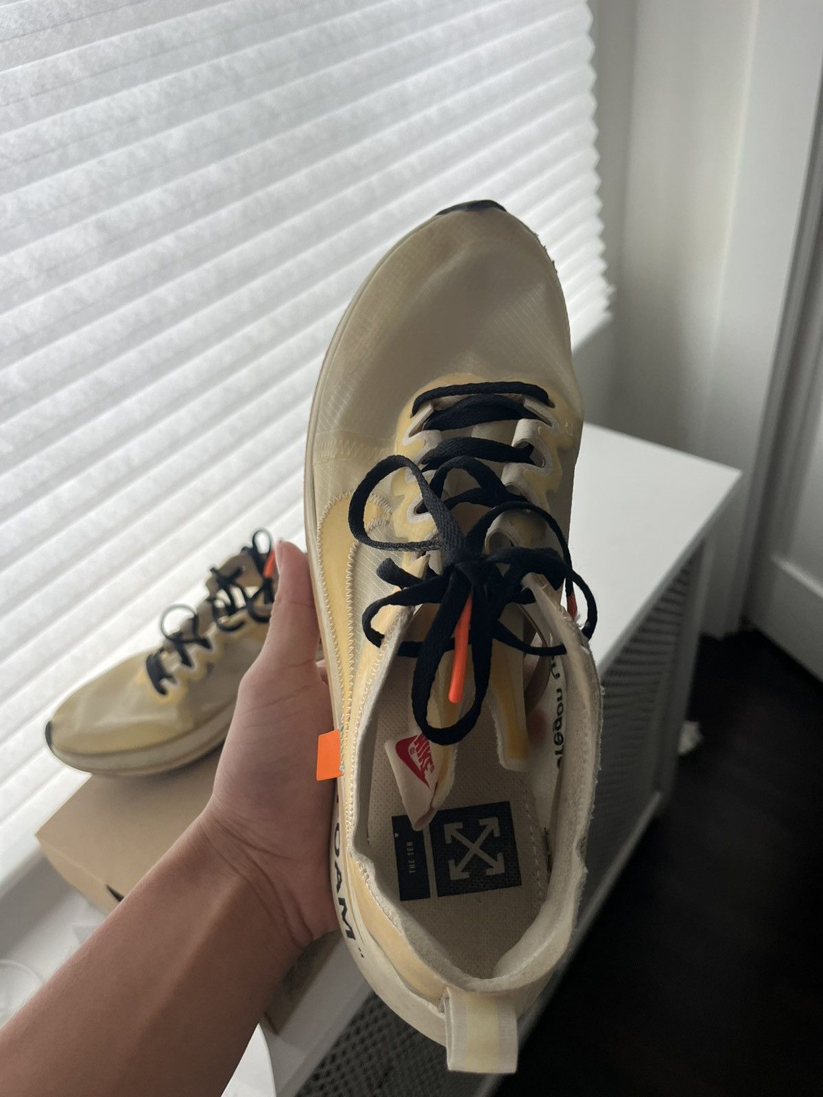 Nike × Off-White The 10: Off-White x Nike Zoomfly Size US 10 / EU 43 - 2 Thumbnail