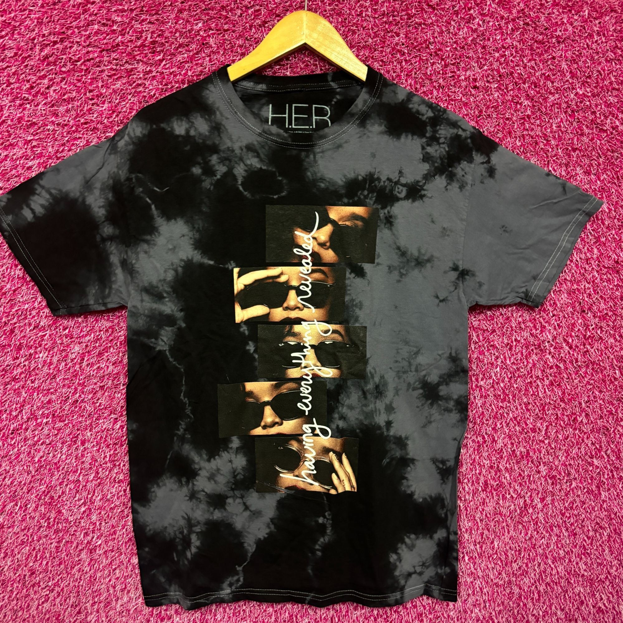 Other HER Having Everything Revealed Album Urban Pop Tie Dye M Size US M / EU 48-50 / 2 - 1 Thumbnail