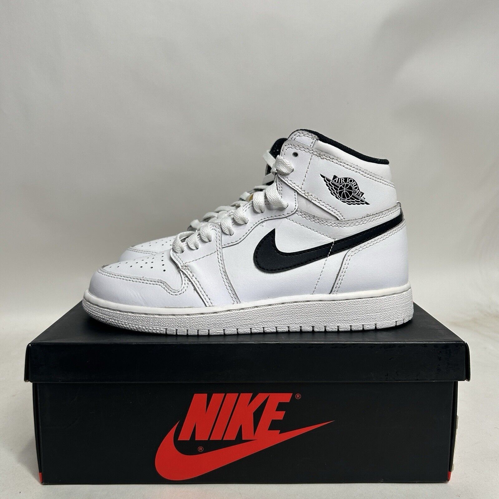 Nike Nike Air Jordan 1 Retro High OG BG “White Yin-Yang” 2024 Size US 6 / IT 36 - 5 Thumbnail