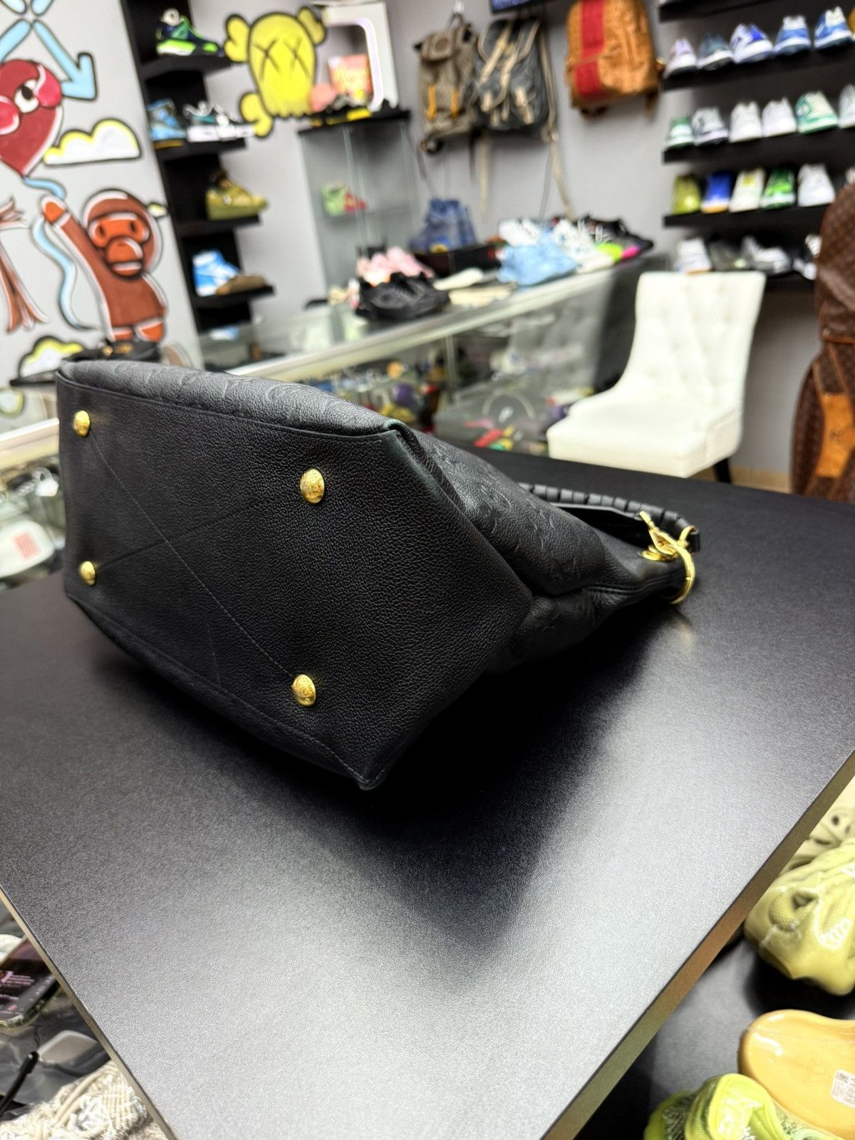 Louis Vuitton Louis Vuitton Maida Hobo Bag BLK Monogram Empreinte Leather Size ONE SIZE - 17 Thumbnail