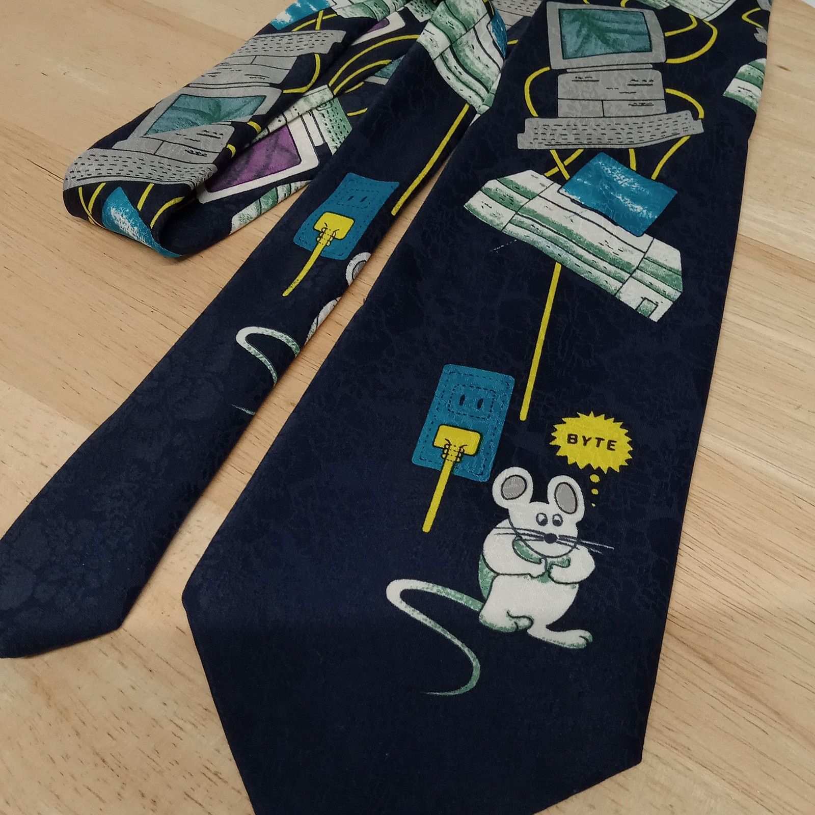 & Other Stories Vintage A. Rogers Tie Men's Techy Mouse Cartoon Computers Size ONE SIZE - 2 Thumbnail