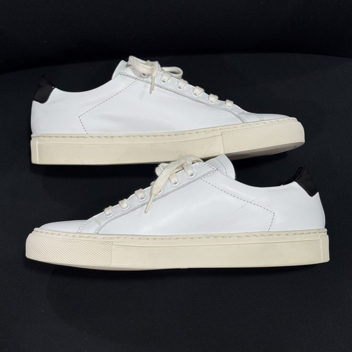 Common Projects Common Projects Women’s Achilles Low – White/Black Size US 5 / IT 35 - 22 Thumbnail