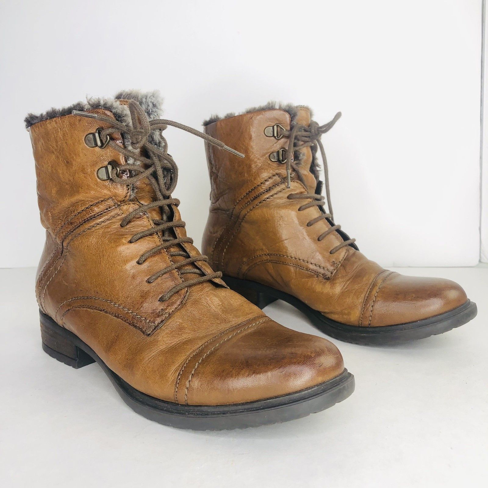 Clarks CLARKS COMBAT BROWN SUPPLE LEATHER BOOTS WOMENS Sz 6 1/2 Size US 6.5 / IT 36.5 - 6 Thumbnail