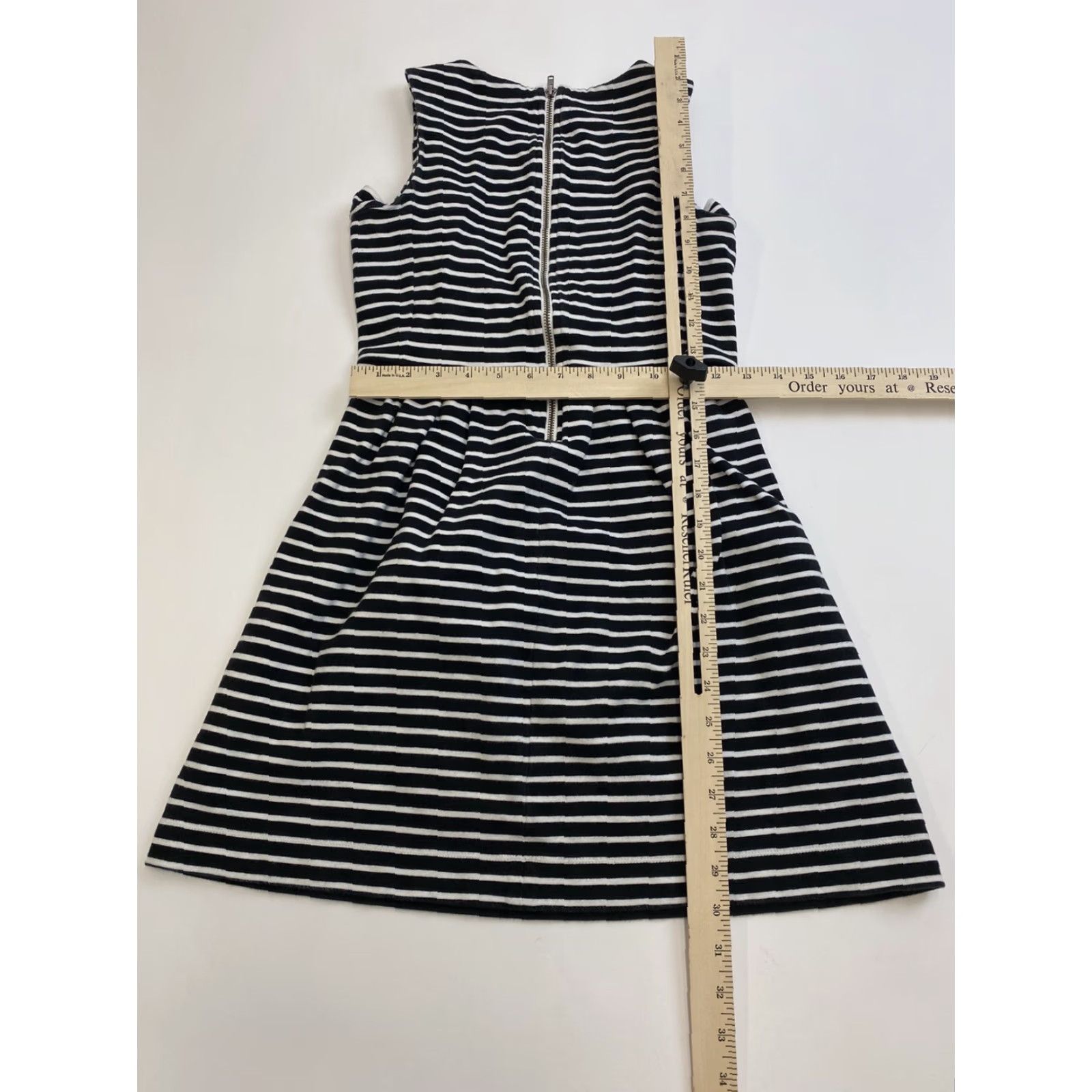 J.Crew J.Crew Dress Women’s XXS Black White Striped Pockets Multicolor Short Sleeveless Crew Neck Fit & Flare Mini Size XXS / US 00 / IT 34 - 3 Thumbnail