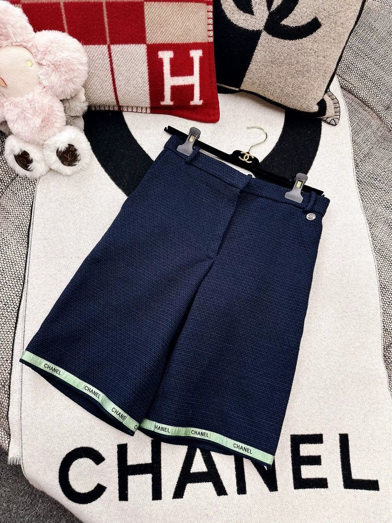Chanel Chanel Dark blue Bermuda five-piece pants Size 24" / US 00 / IT 34 - 1 Thumbnail