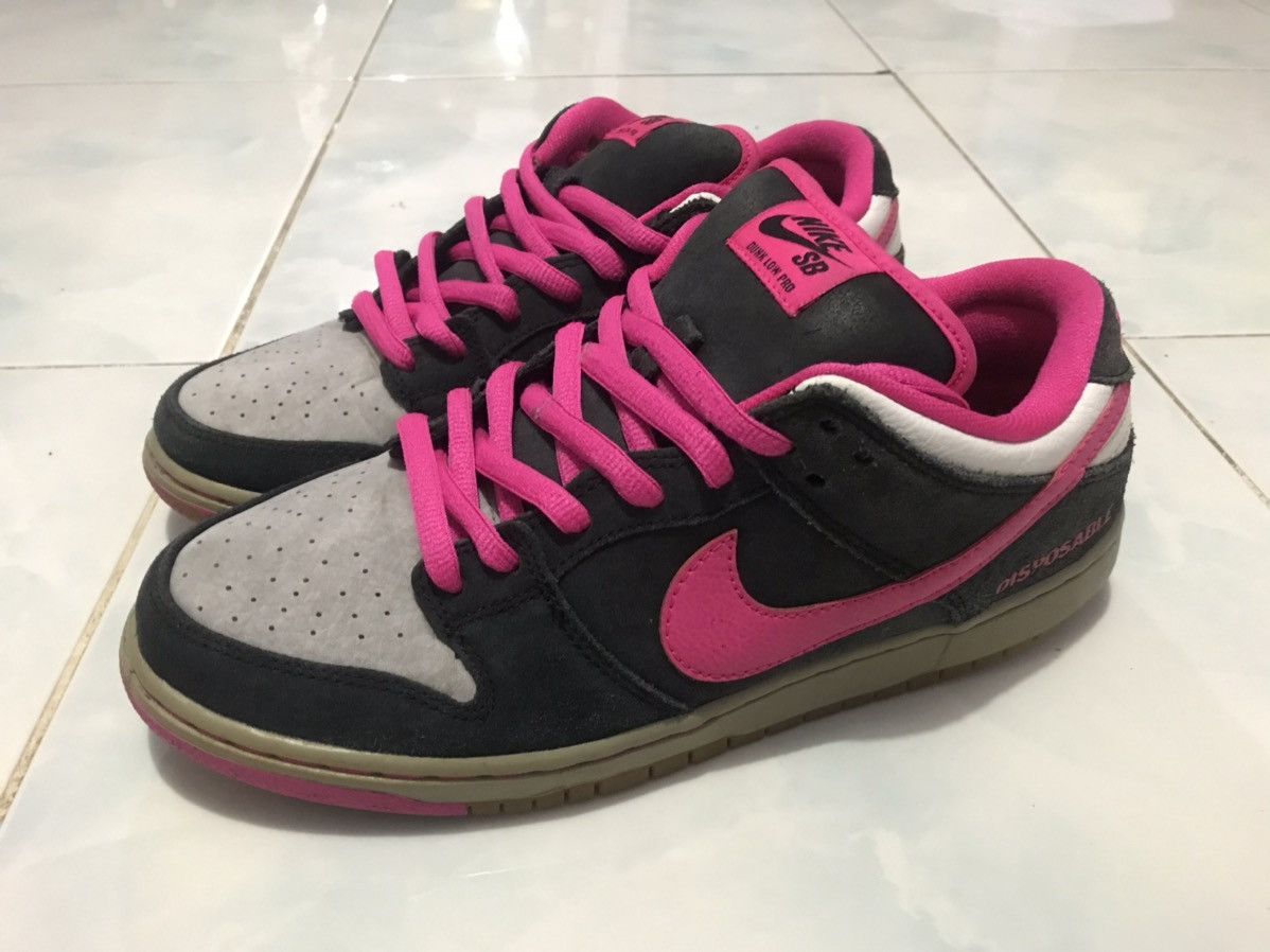 sb dunk low qs