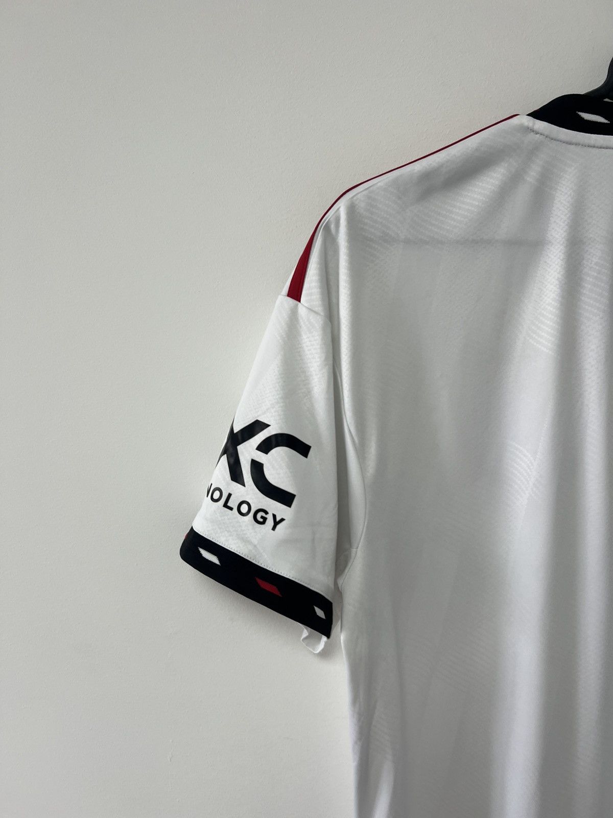 Adidas Manchester United 2022/23 Away Football Shirt Jersey Adidas Size US M / EU 48-50 / 2 - 17 Thumbnail