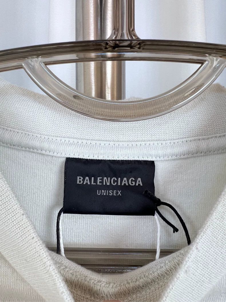 Balenciaga Balenciaga Mud stains Manchester United, old washing destr Size US M / EU 48-50 / 2 - 3 Thumbnail
