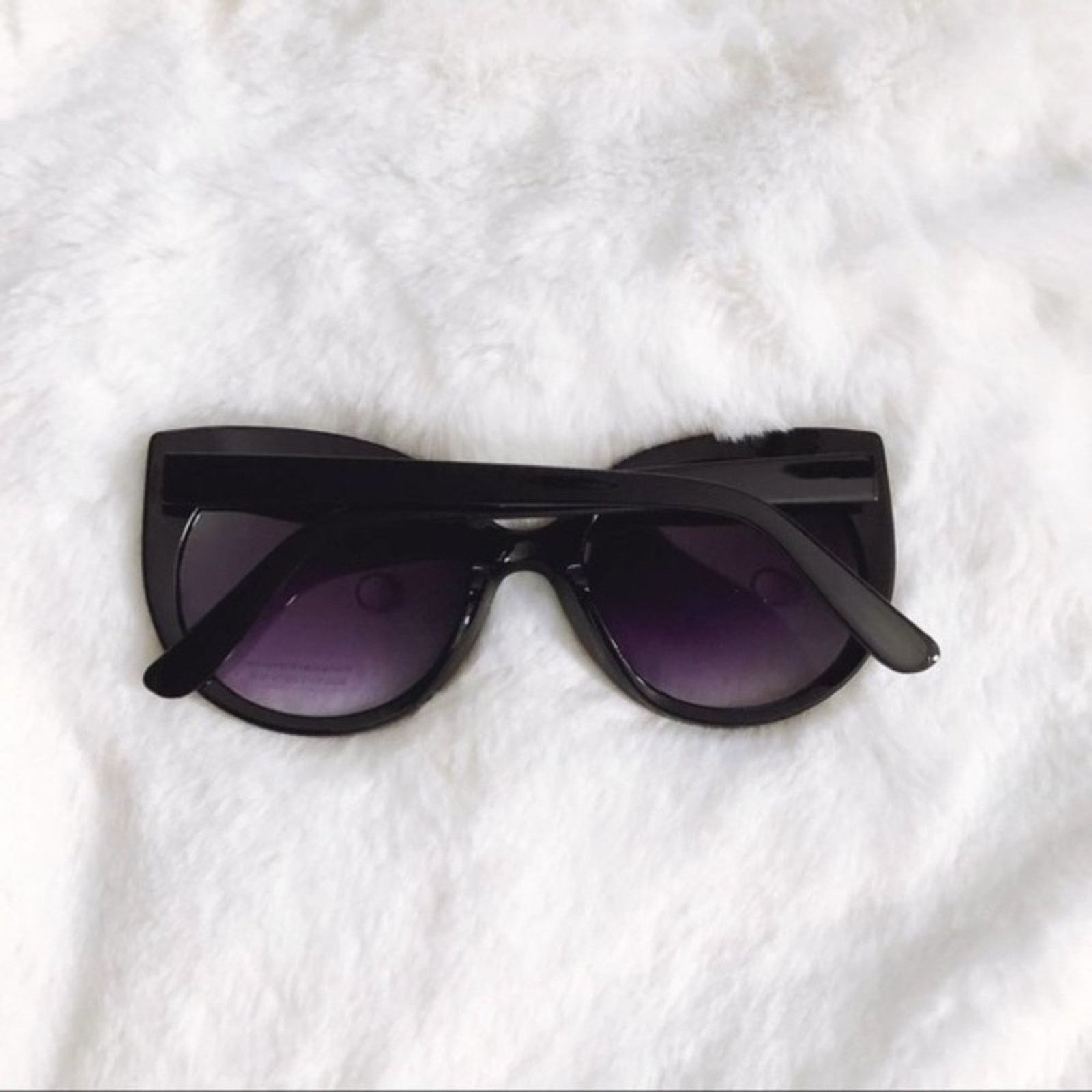 Other Ella Black Cat Eye Ombre Oval Sunglasses Size ONE SIZE - 6 Thumbnail
