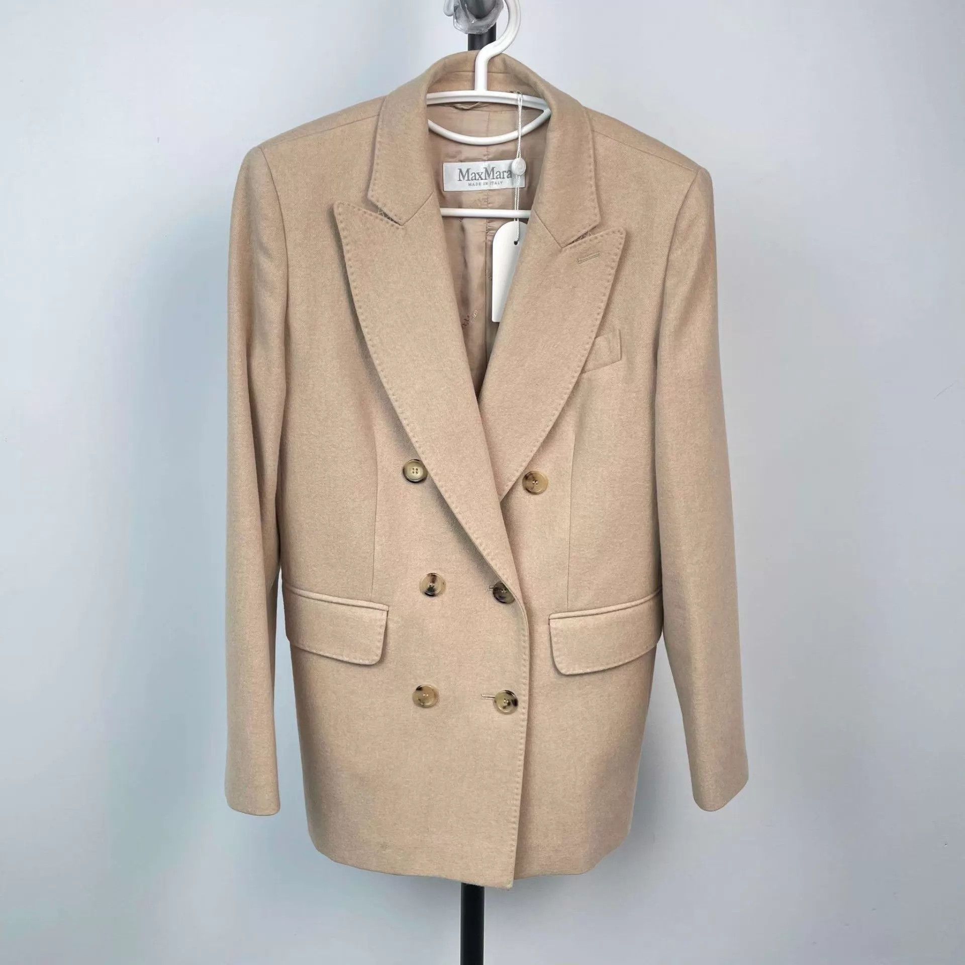 Max Mara 98 New Max Mara Camel Beige Women's Coat 165/88 Size M / US 6-8 / IT 42-44 - 1 Thumbnail