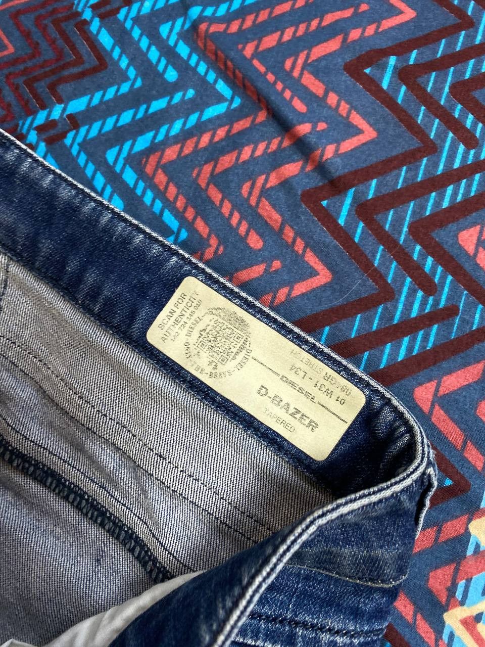 Diesel × Japanese Brand × Vintage Vintage Diesel D-BAZER Baggy Jeans Big Diesel Logo Size US 31 - 2 Thumbnail