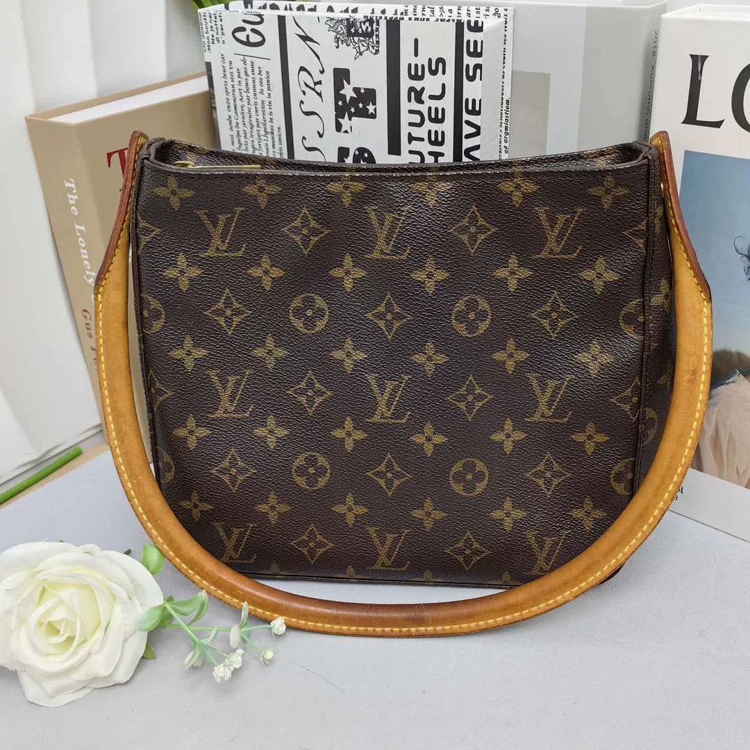 Louis Vuitton Pre-loved Bag Very good condition Size ONE SIZE - 1 Thumbnail