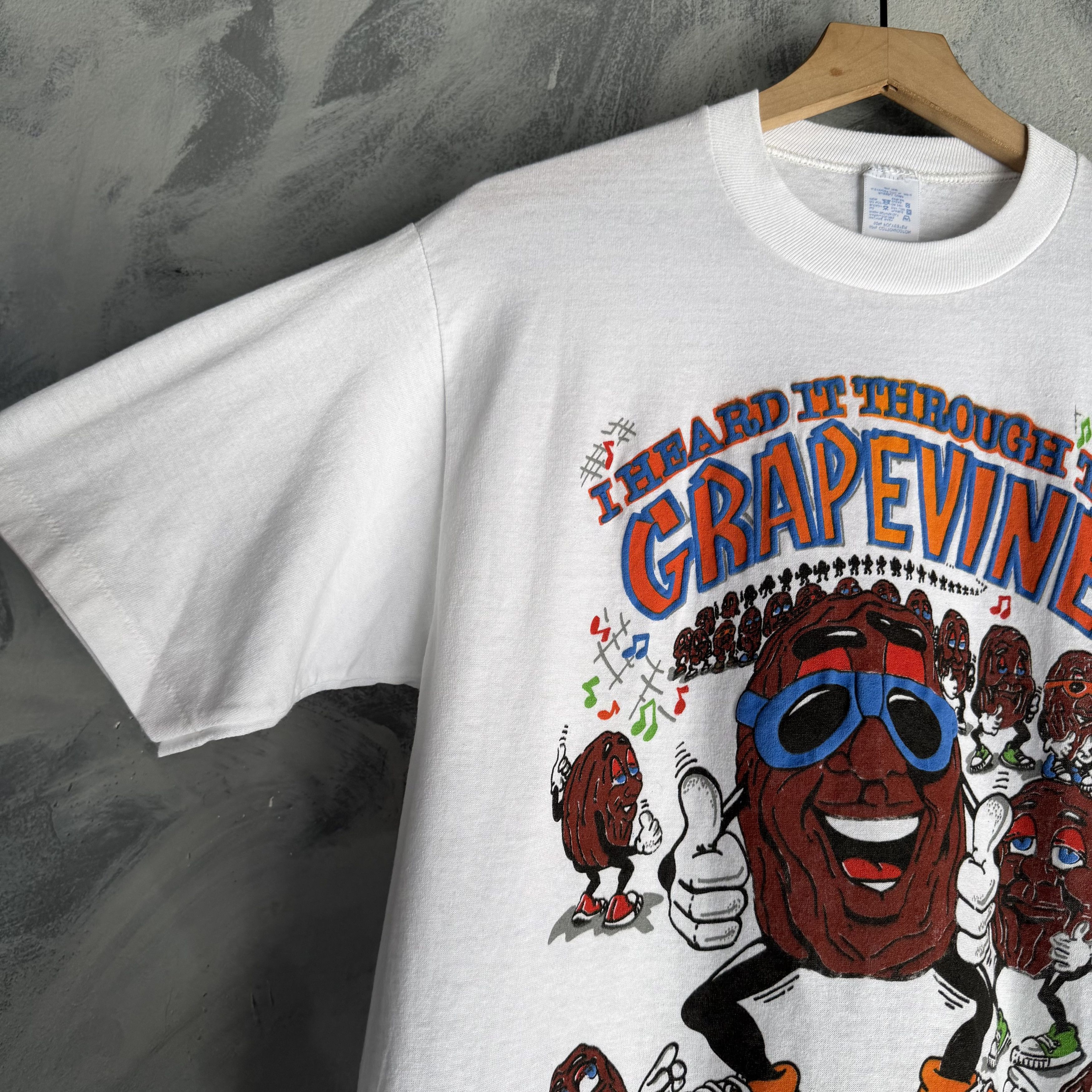 Other Vtg California Raisins T Shirt Mens Cartoon Grapevine 80s Size US L / EU 52-54 / 3 - 3 Thumbnail