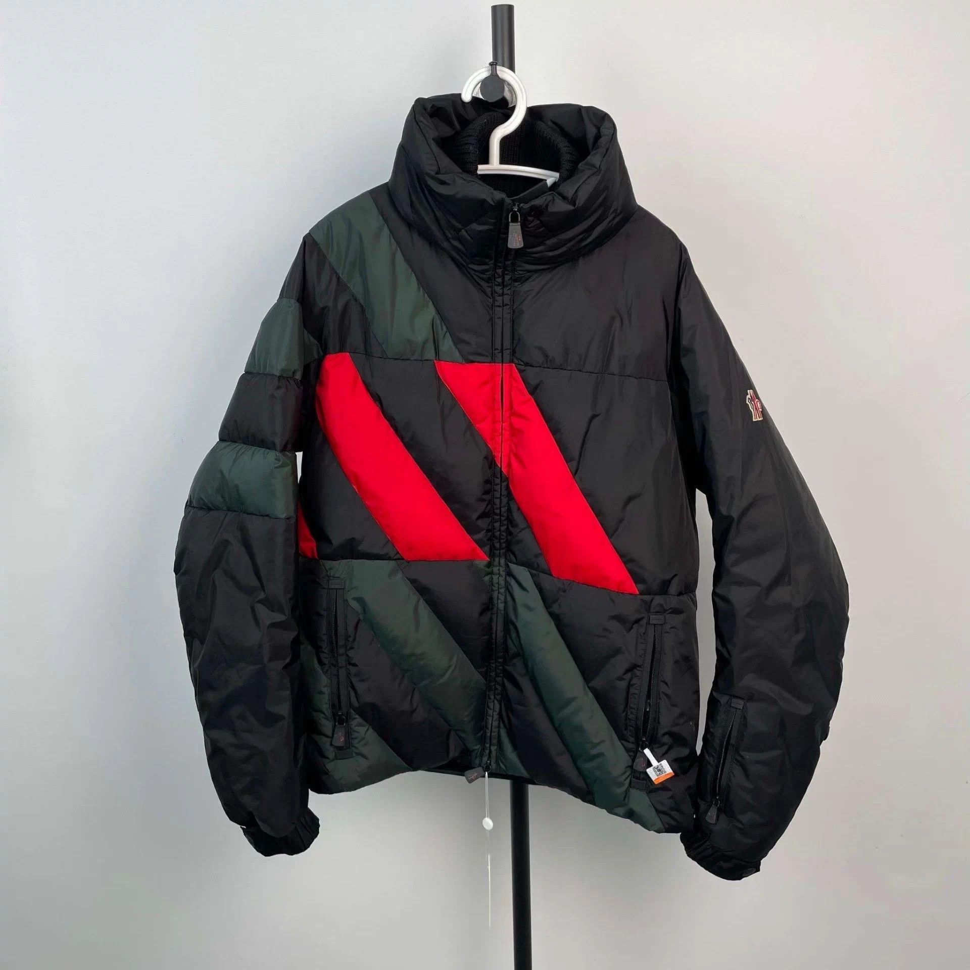 Moncler Moncler Ski Men's Color Blocked 3 Puffer Size US L / EU 52-54 / 3 - 1 Thumbnail
