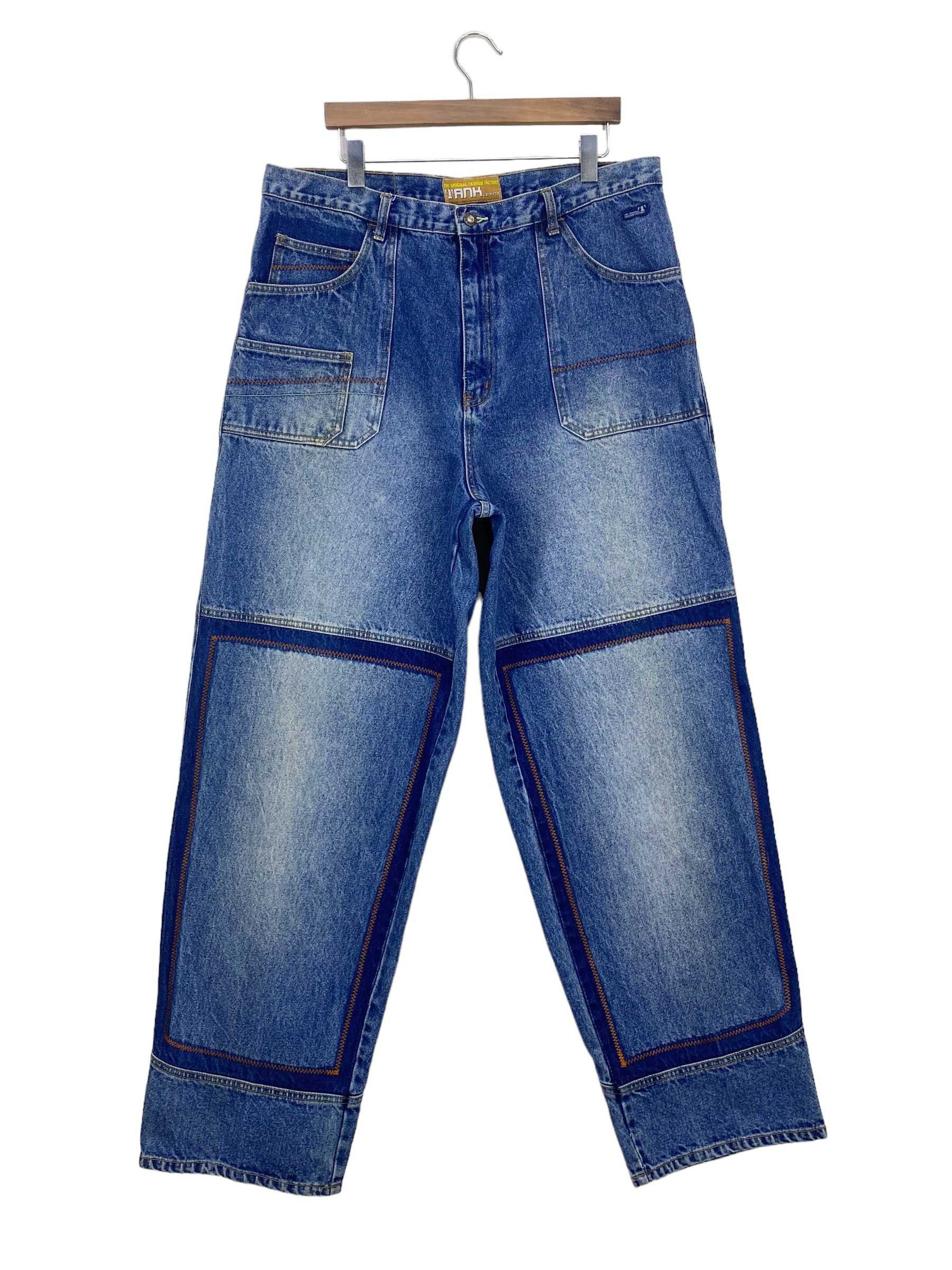image of Distressed Denim Tank Baggy Jeans Hip Hop Skateboards Jeans in Blue, Men's (Size 38)