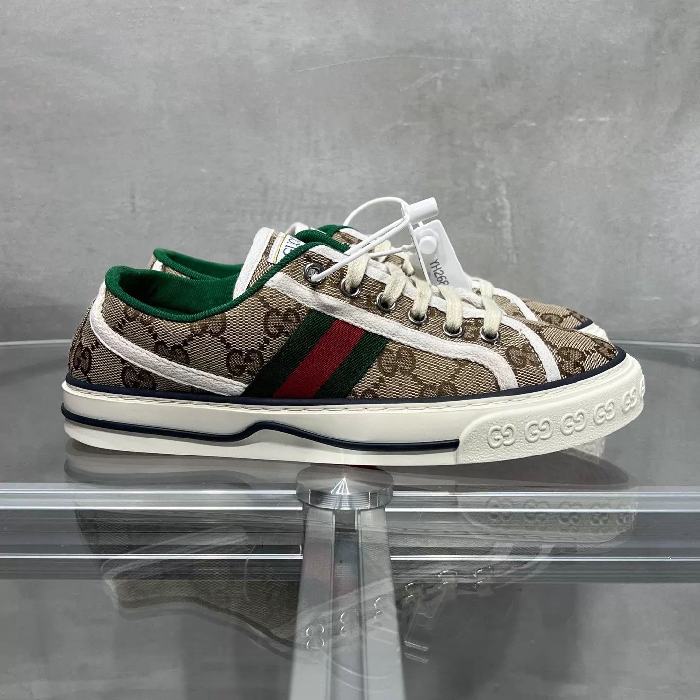 Gucci Gucci 1977 Tennis Sneaker Ebony 36.5 Size US 6 / IT 36 - 4 Thumbnail