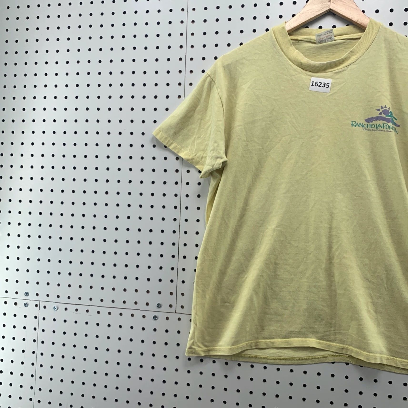 Vintage Vintage 80s Stedman T-Shirt Large Yellow Unisex Crew Neck Cotton Retro BCBaja Cali Size US L / EU 52-54 / 3 - 2 Thumbnail