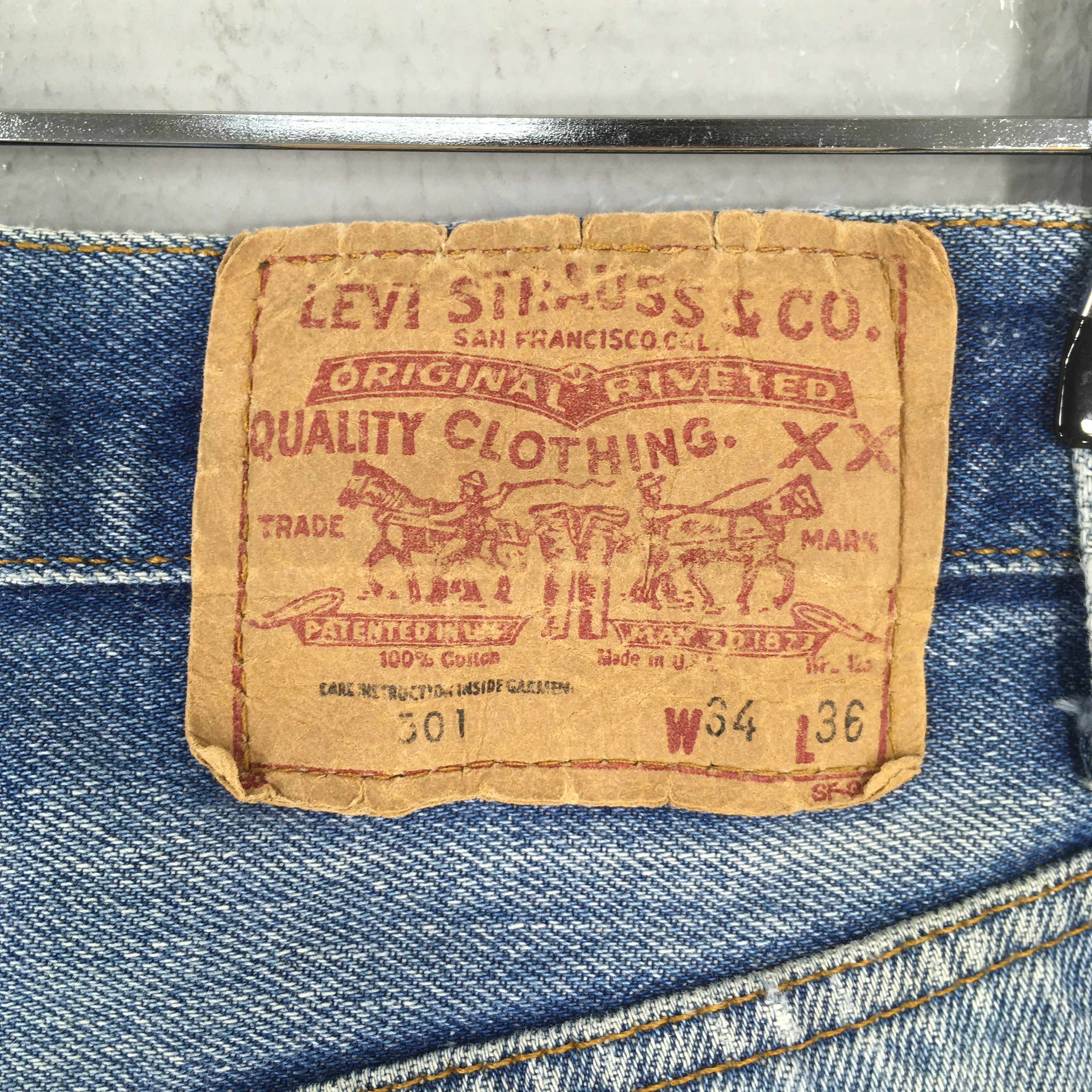 Levi's Size 31x32 Vintage 90s Levi's 501 Light Washed Jeans S347 Size US 31 - 12 Thumbnail