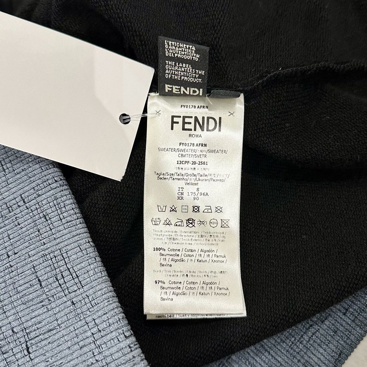 Fendi FENDI BLACK GREY OMBRÉ LOGO EMBOSSED PULLOVER SWEATER SIZE S Size US S / EU 44-46 / 1 - 8 Thumbnail