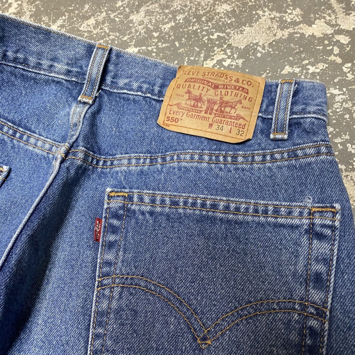 Levi's × Vintage Vintage Levi’s 550 Relaxed Fit Blue Denim Jeans USA 90s Size US 31 - 4 Thumbnail