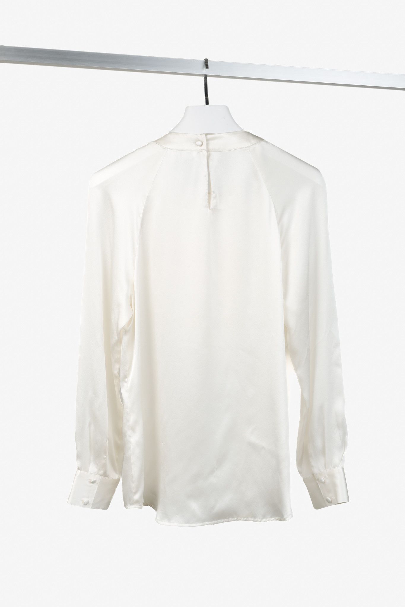 Veronica Beard Veronica Beard AW/16 Cream Silk Ruffle-Neck Blouse Size M / US 6-8 / IT 42-44 - 2 Thumbnail