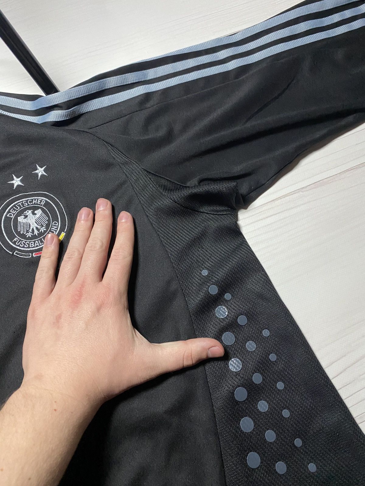 Adidas Vintage Adidas Germany 2008 goalkeeper longsleeve t shirt Size US XL / EU 56 / 4 - 15 Thumbnail