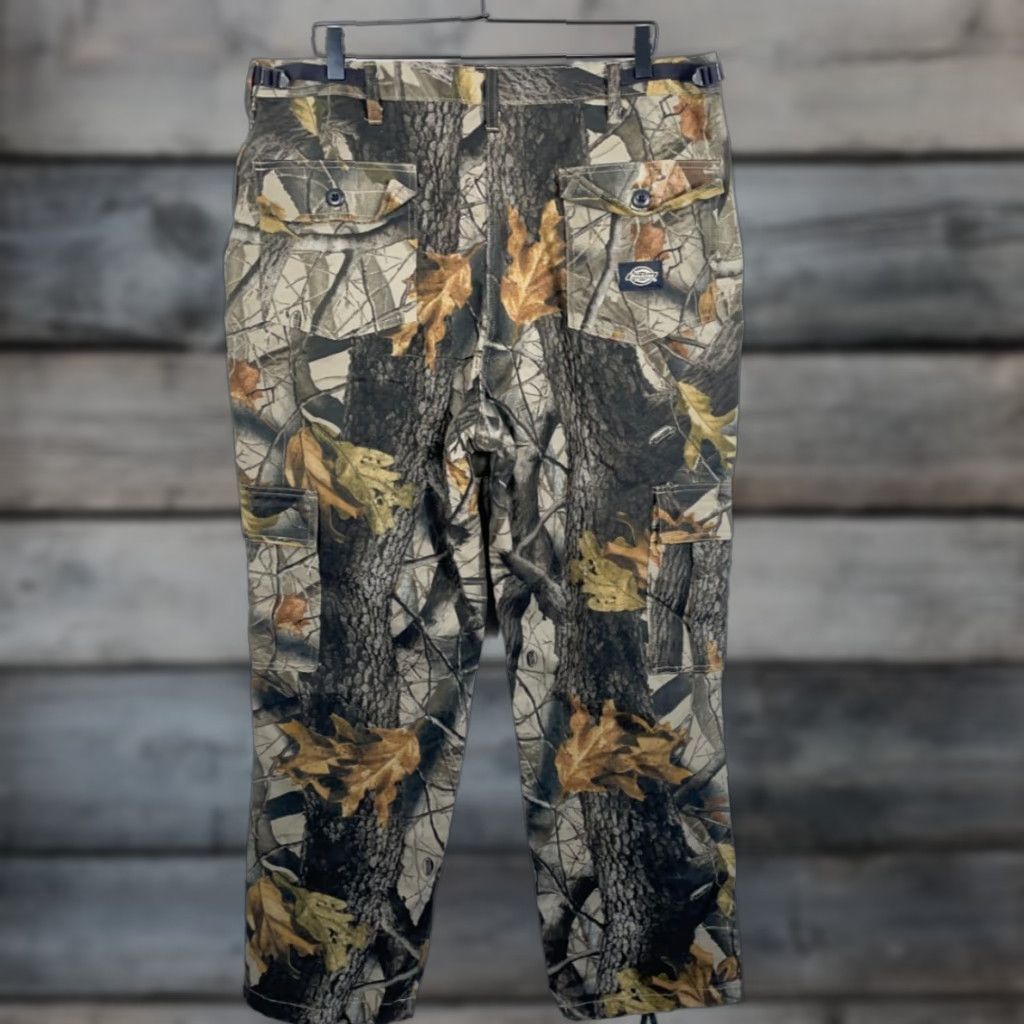 Dickies Dickies Cargo Pants Men's 38 x 30.5 Green Camouflage Cargo Pocket Straight Rise High Waist Regular 90s Army Workwear Button Zip Adult Mens Size US 39 - 1 Thumbnail