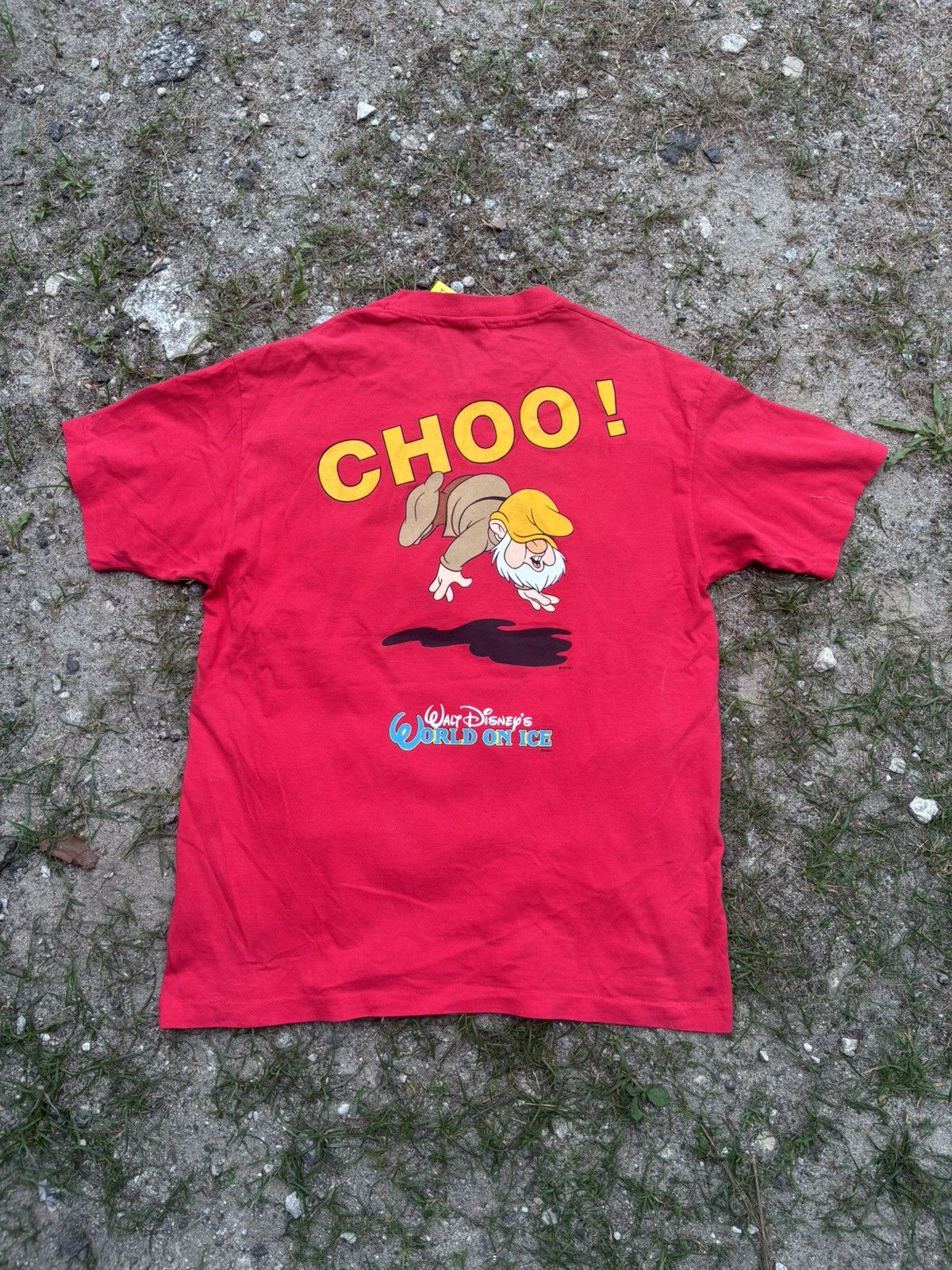 Cartoon Network Vintage Disney On Ice Sneezy Dwarf Tshirt Size US L / EU 52-54 / 3 - 2 Thumbnail