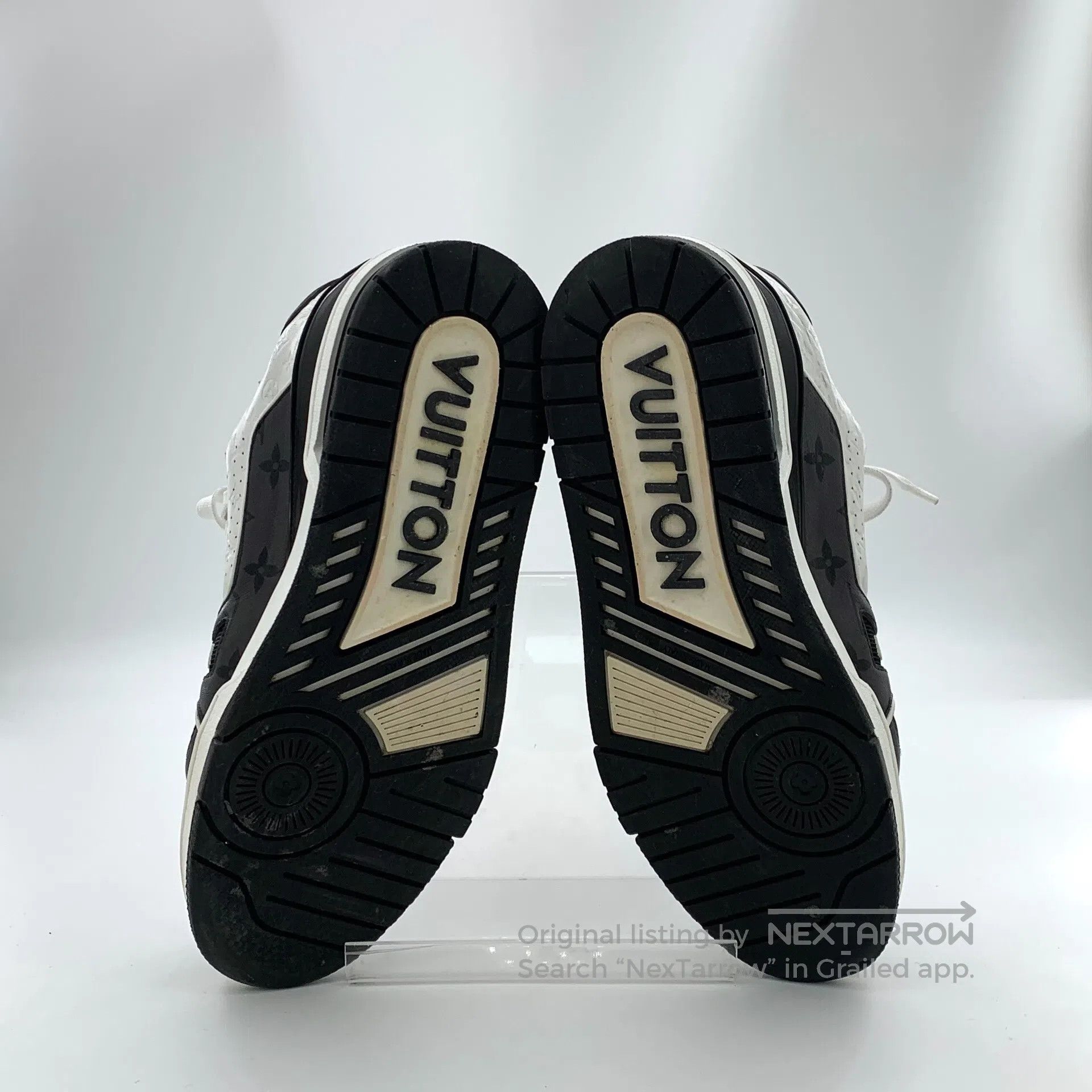 Louis Vuitton Louis Vuitton Black and White Color Laced Casual Flat Spor Size US 8 / EU 41 - 5 Thumbnail