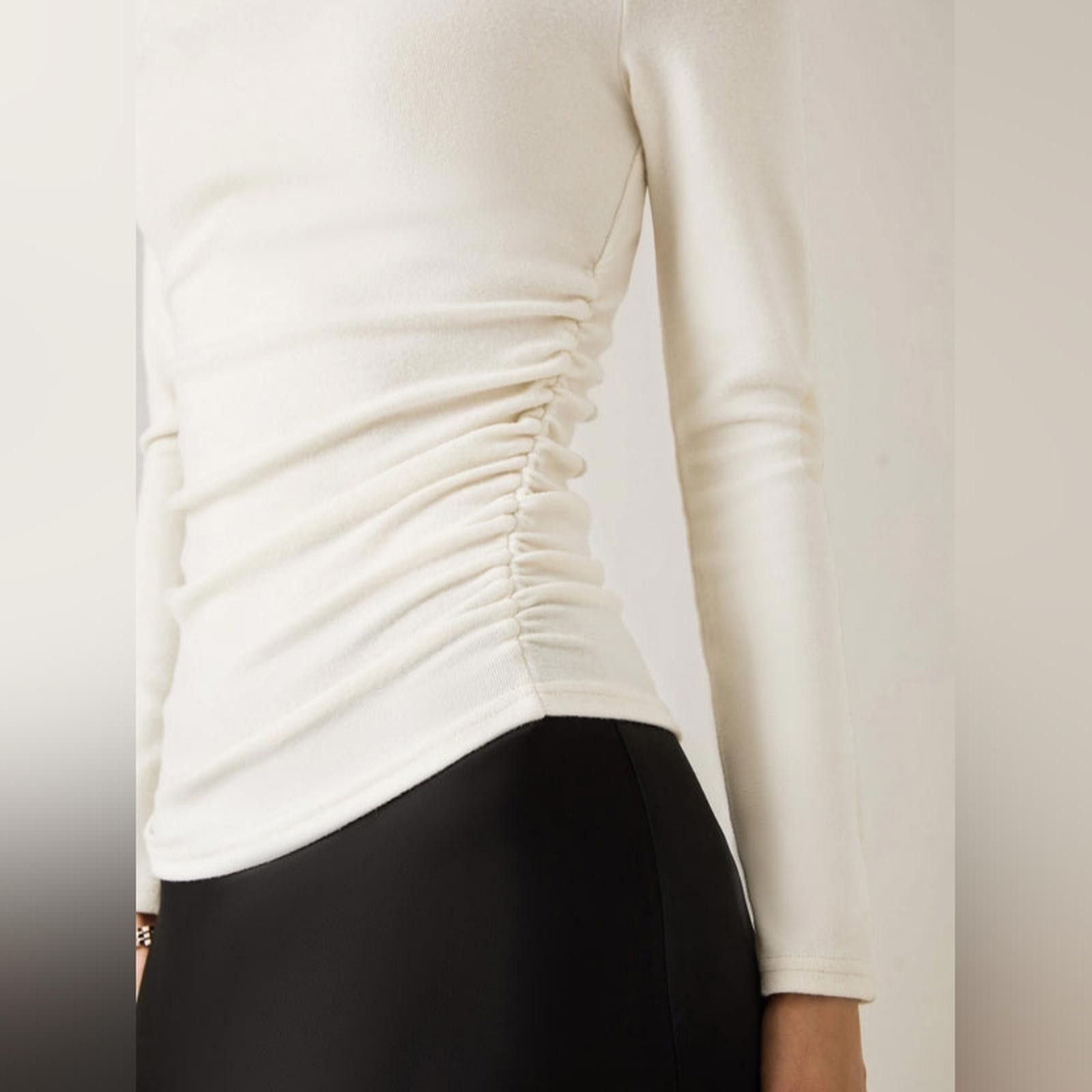 Designer Mid Thermal Ruched Sides Tuckable Mockneck Top - Off White Size M / US 6-8 / IT 42-44 - 8 Thumbnail