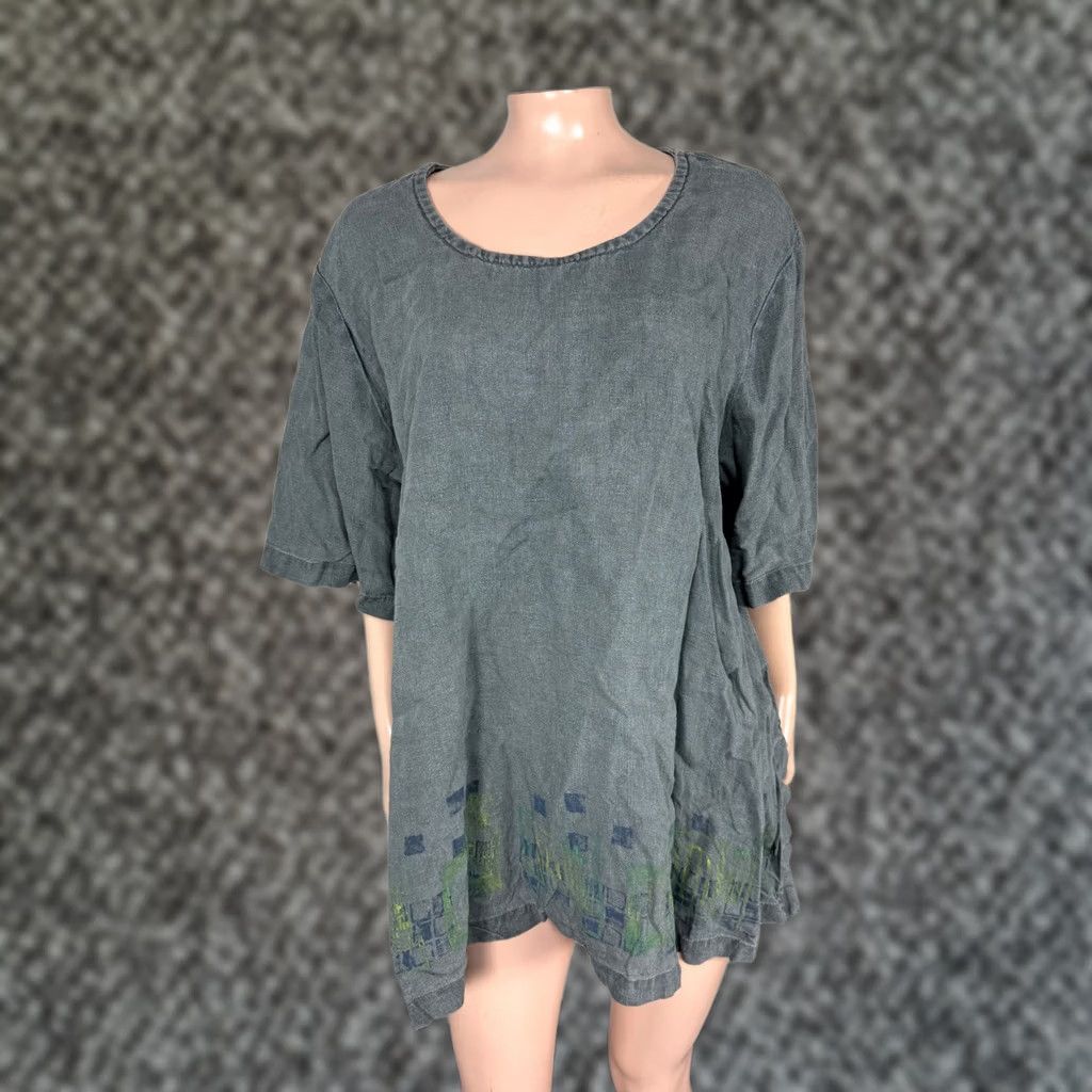 Vintage Blue Fish T-Shirt Shirt Womens One Size Linen Green Floral Hand Painted Vintage? (no) 52" Bust 30" Shoulder to Hem Size ONE SIZE - 1 Thumbnail