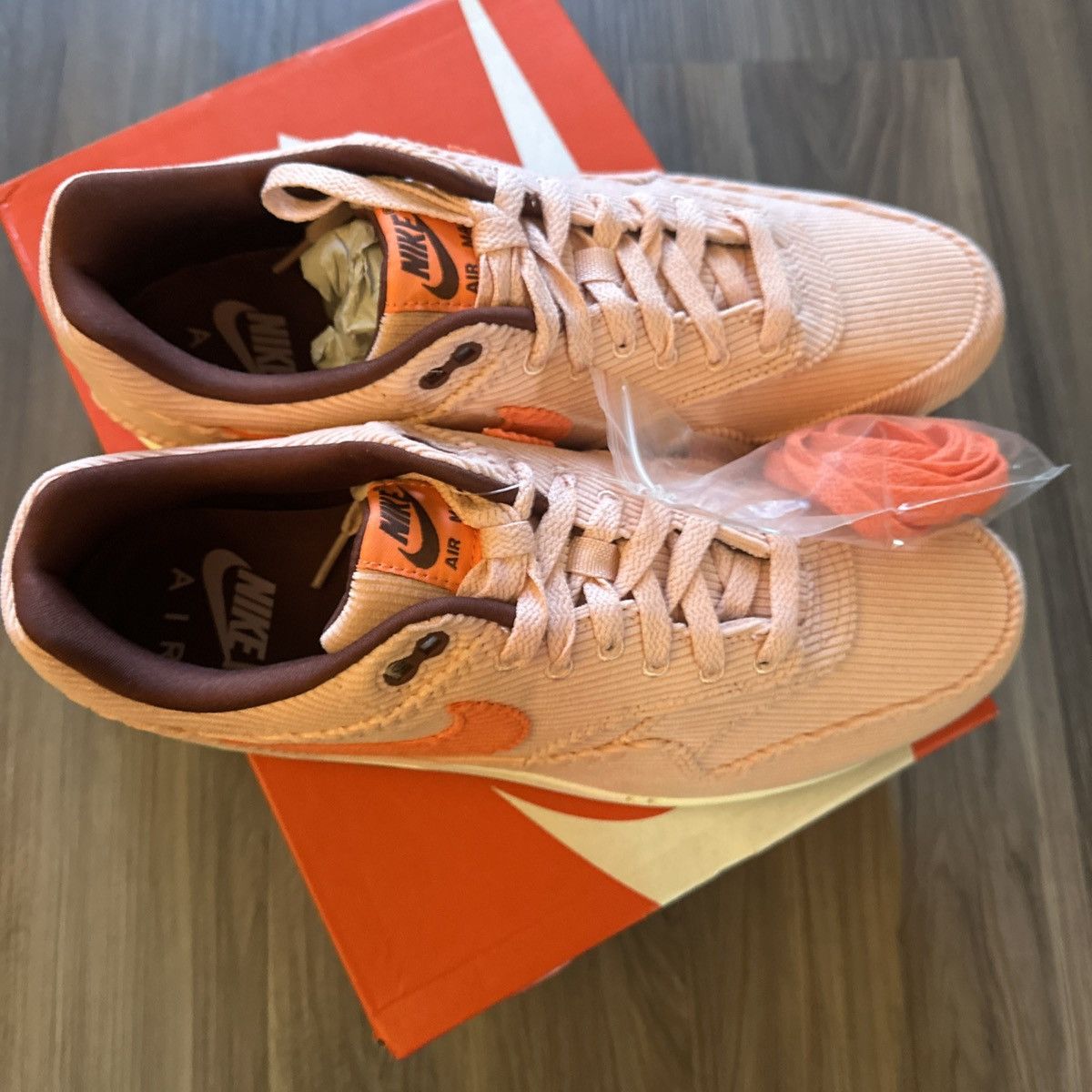 Nike Nike Air Max 1 PRM Coral Stardust FB8915-600 Size 10 Size US 10 / EU 43 - 3 Thumbnail
