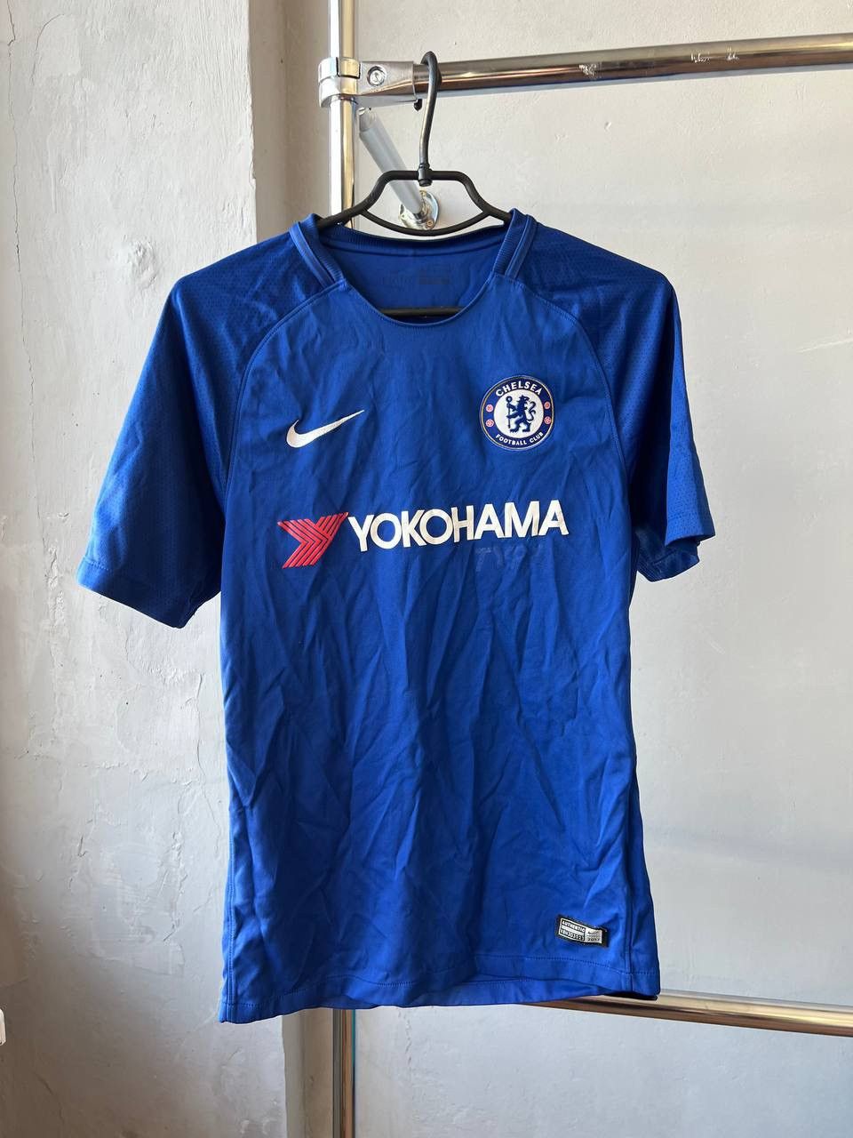 Nike 2017/18 CHELSEA FC #9 MORATA HOME SOCCER FOOTBALL JERSEY S Size US S / EU 44-46 / 1 - 2 Thumbnail