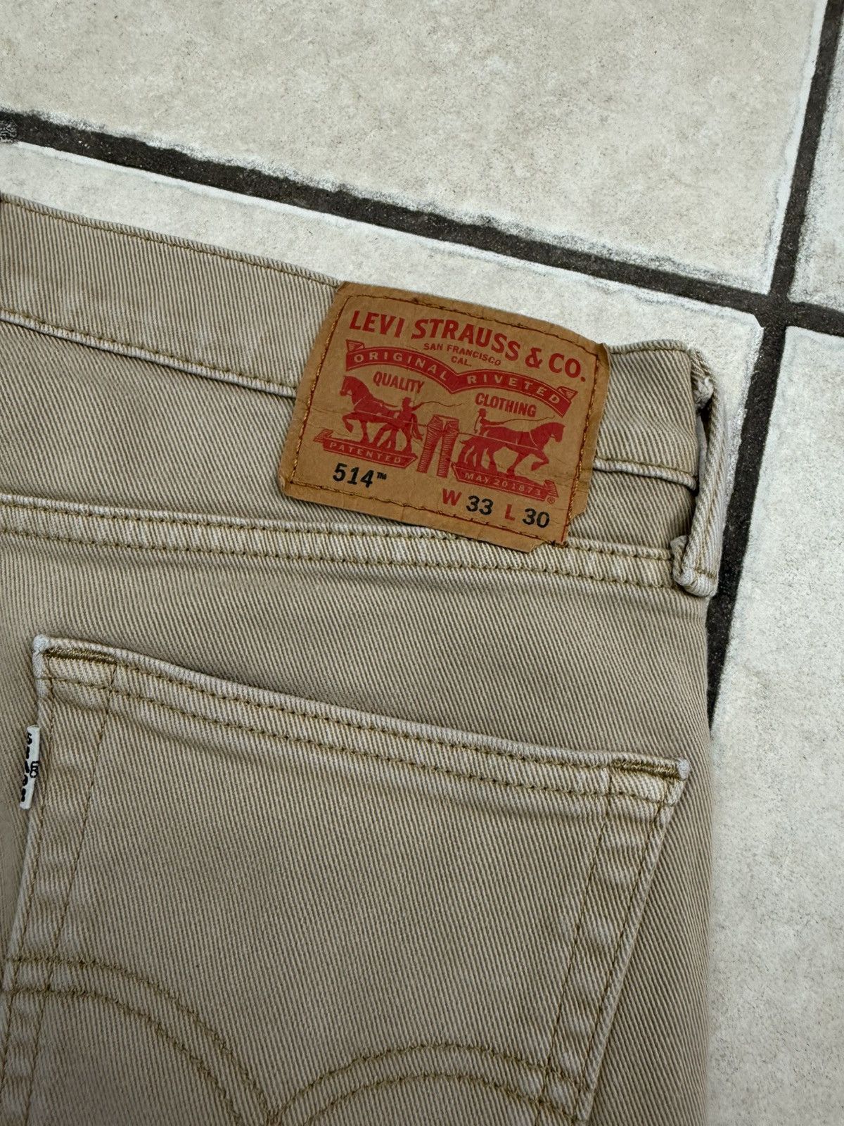 Levi's Levi’s 514 Slim Straight Beige Denim Jeans Size 33 Size US 33 - 4 Thumbnail