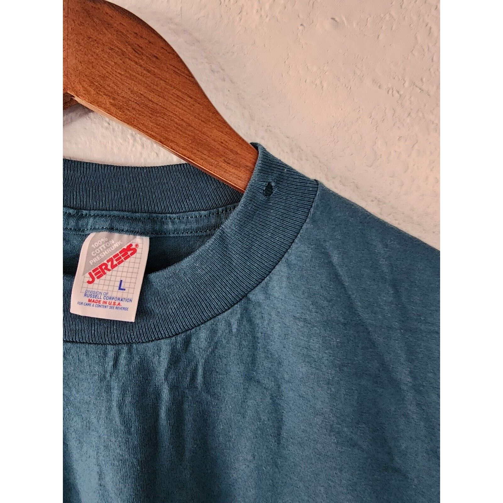 Jerzees Vintage Wolf Shirt Green Jerzees Black Hills T-Shirt Tee 90s Size US L / EU 52-54 / 3 - 5 Thumbnail