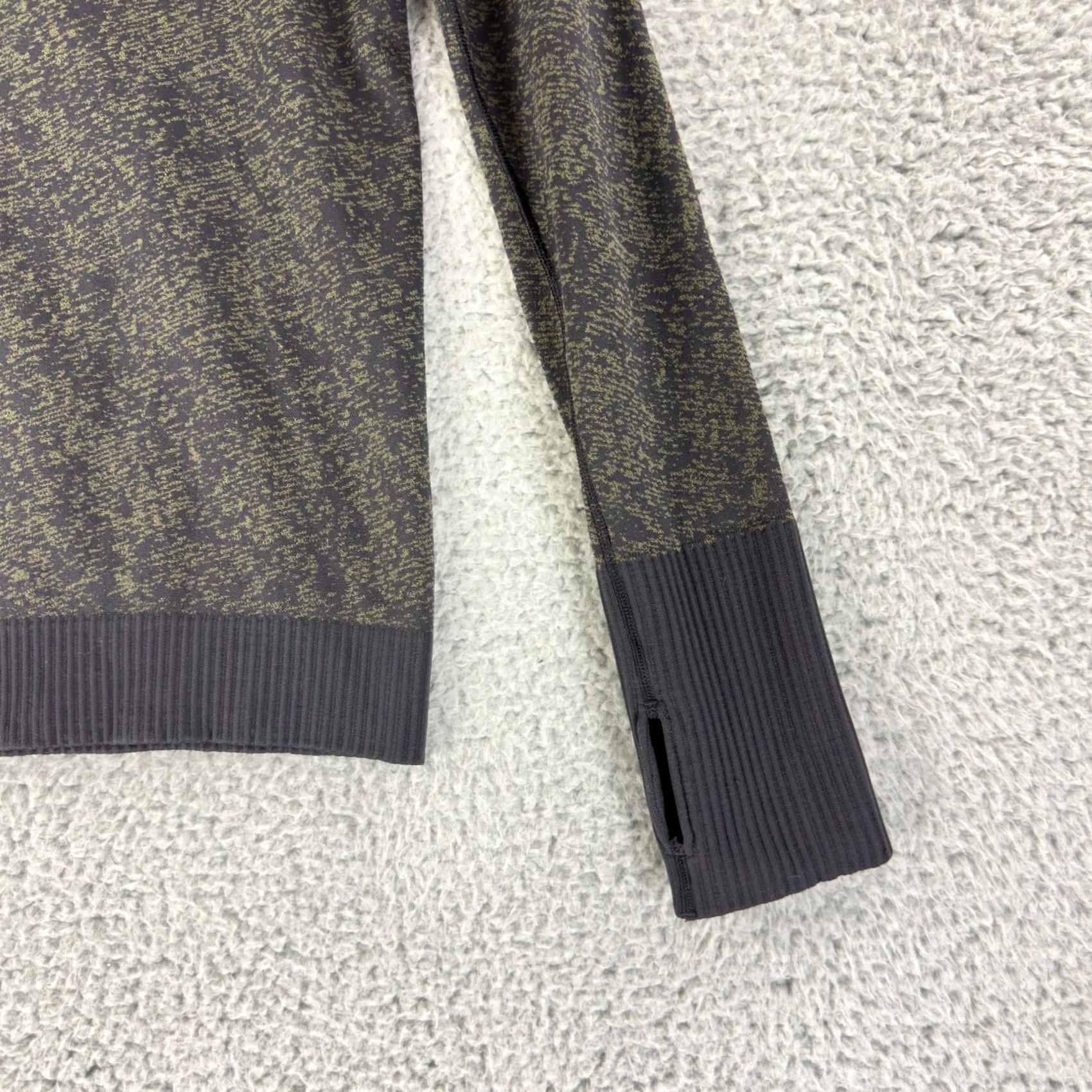 Lululemon Lululemon Rest Less Top Womens Medium Black Armory Long Sleeve Pullover Stretch Size M / US 6-8 / IT 42-44 - 5 Thumbnail