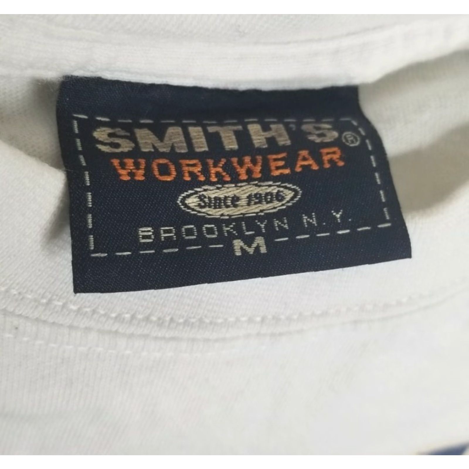 Vintage VINTAGE Smiths Workwear Florida The Sunshine State T Shirt Mens M White Cotton 90s Florida Beach Logo Tourist Souvenir Mens Size US M / EU 48-50 / 2 - 3 Thumbnail