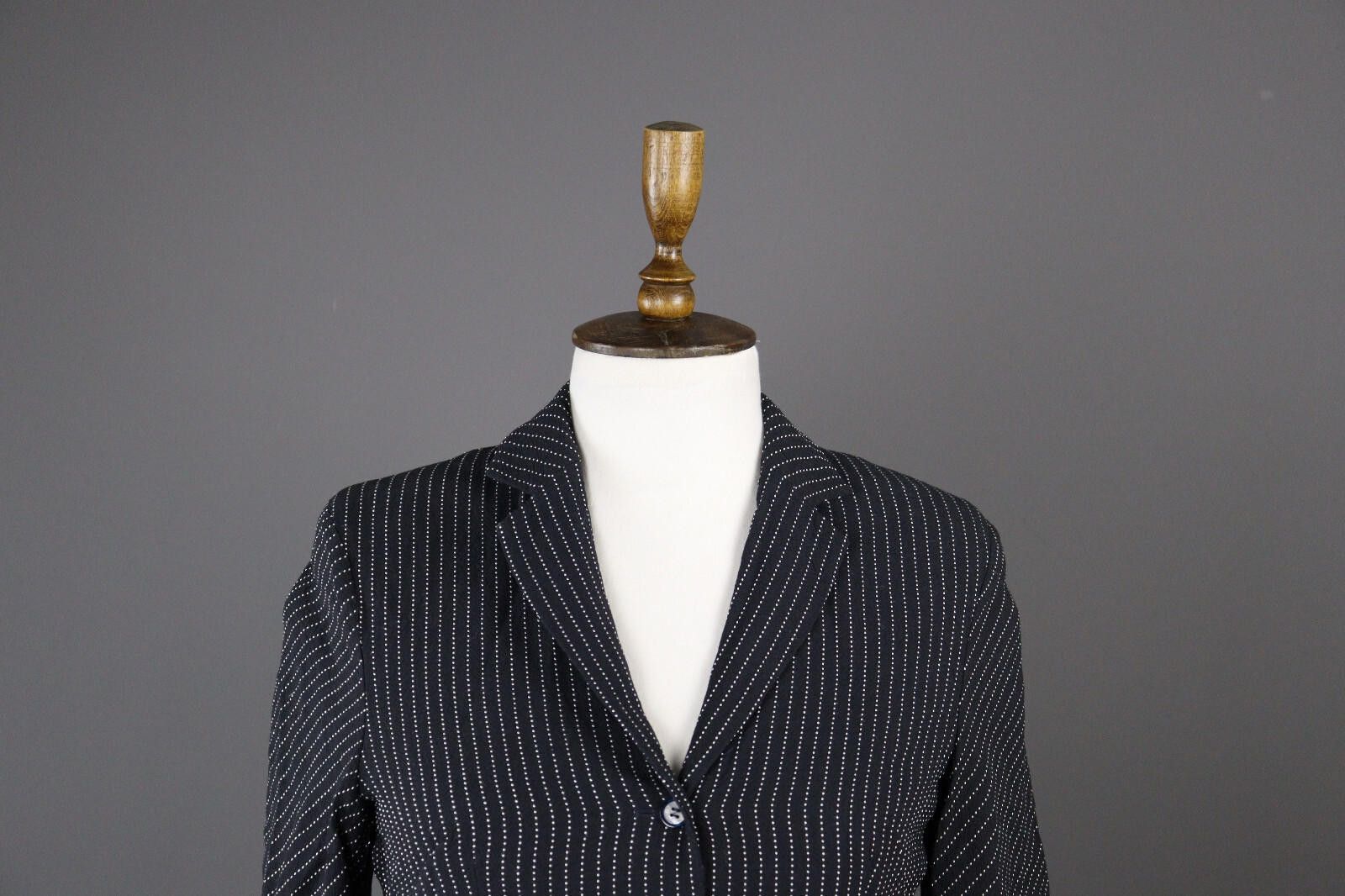Designer Ladies Marc Cain Gray Wool Classic Blazer Jacket Size 2 Size XS / US 0-2 / IT 36-38 - 3 Thumbnail