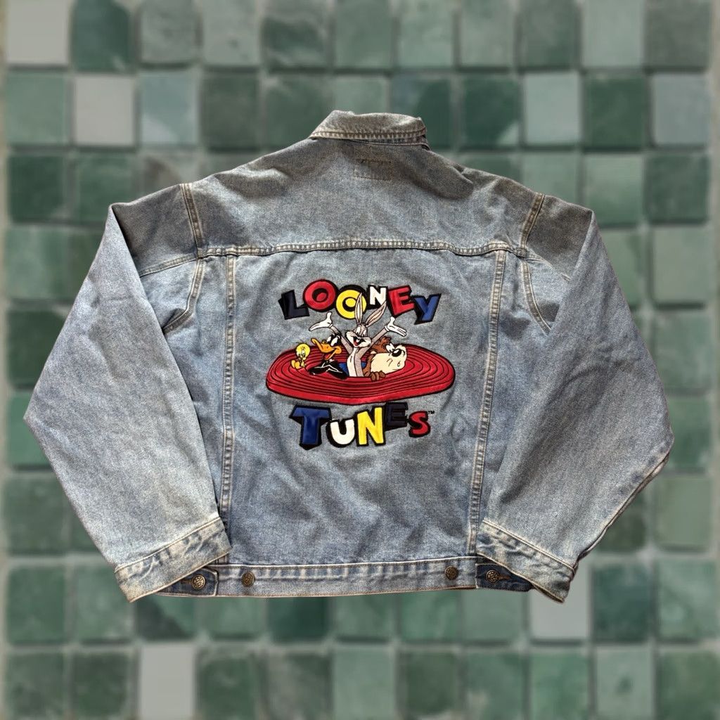 Vintage VINTAGE Warner Bros Denim Jacket Mens XL Blue Embroidered