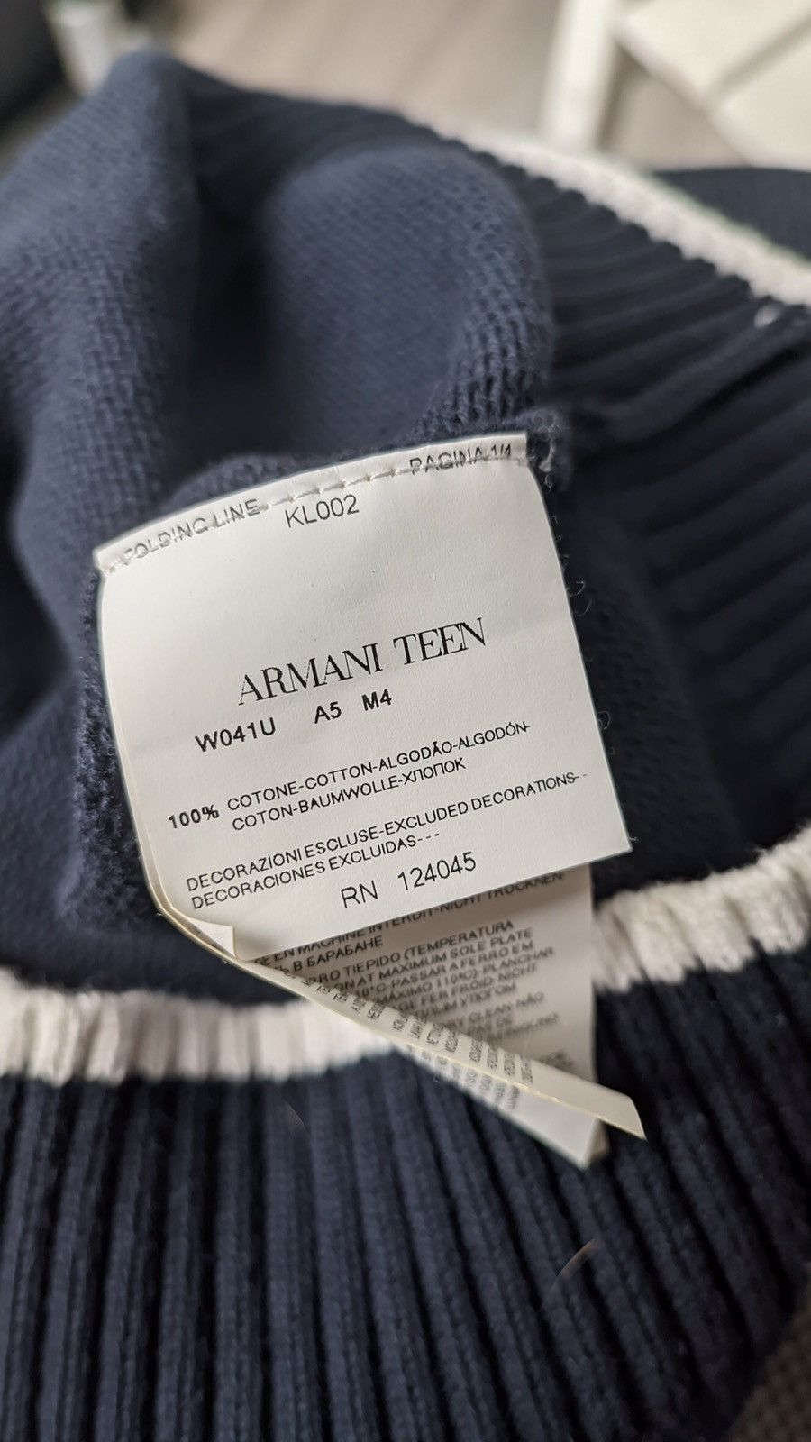 Vintage Armani vintage Teen light knit vest oldmoney golf Size US XS / EU 42 / 0 - 5 Thumbnail