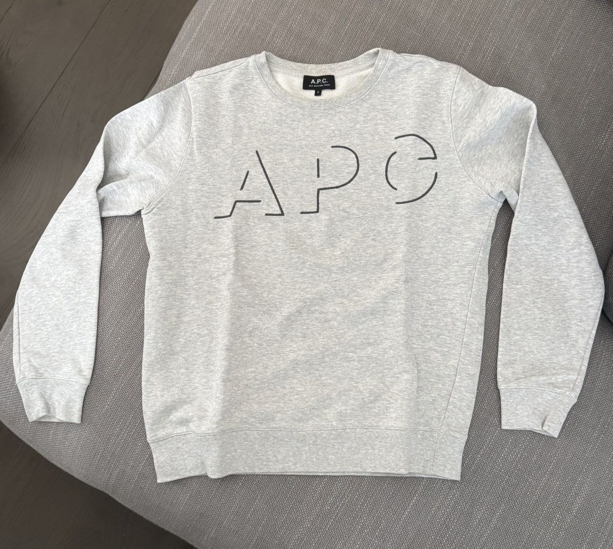 A.P.C. A.P.C. Sweatshirt Size US S / EU 44-46 / 1 - 1 Thumbnail