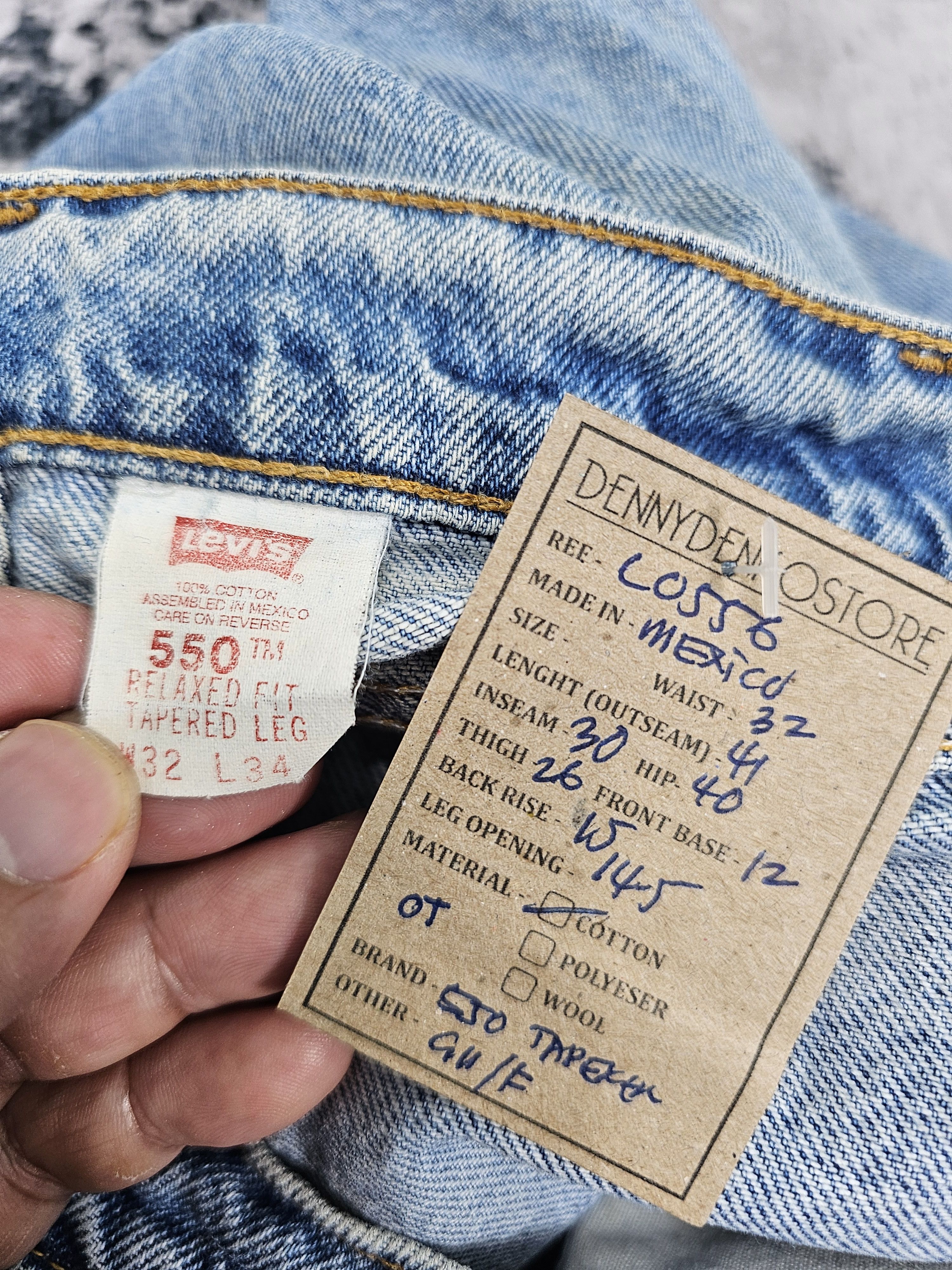 Levi's Vintage Clothing Vtg LEVIS 550 Tapered Leg Faded Jeans L0556 Size 32X30 Size US 32 / EU 48 - 14 Thumbnail