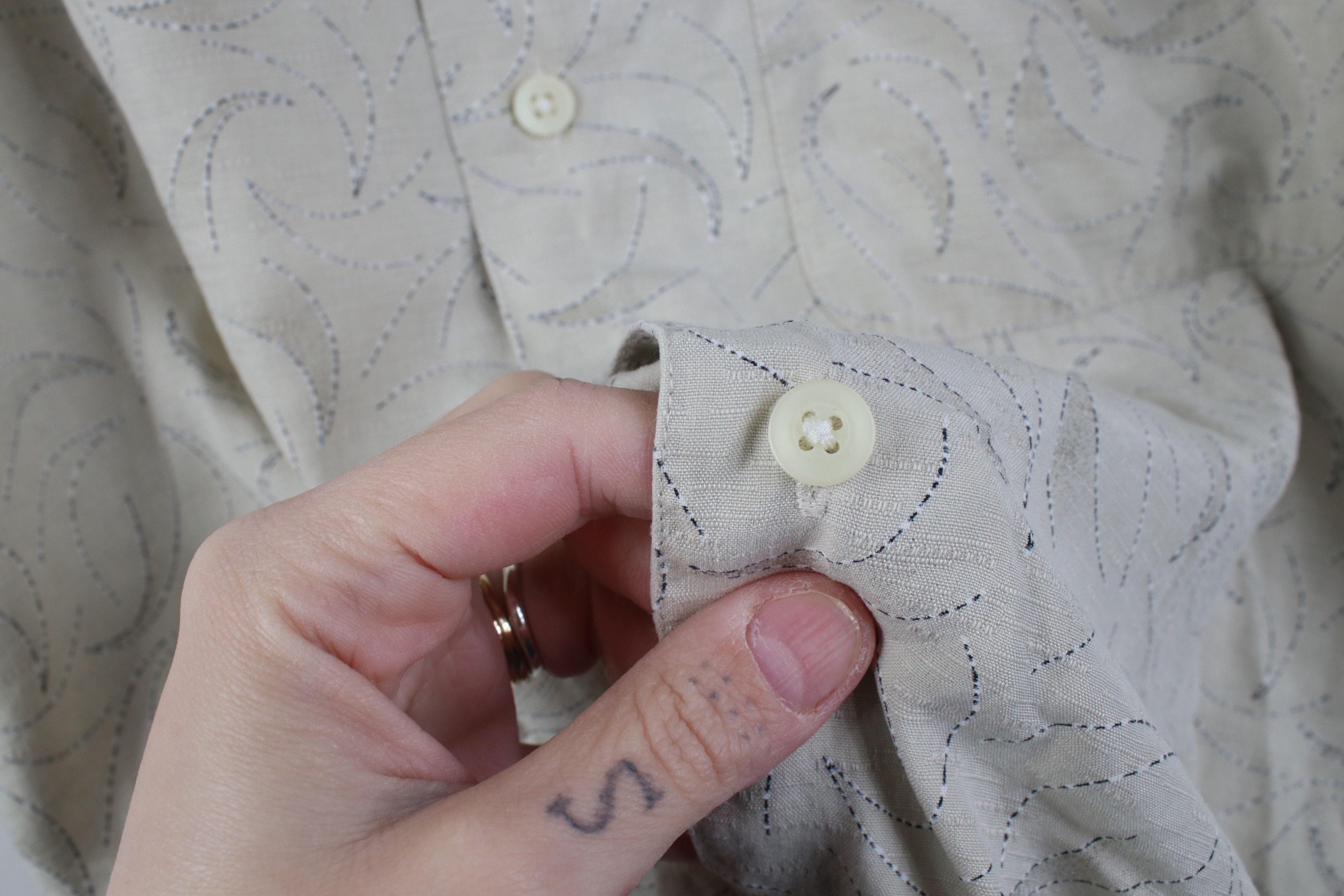 Vintage Vintage 90s Streetwear Short Sleeve Collared Button Shirt Size US L / EU 52-54 / 3 - 8 Thumbnail