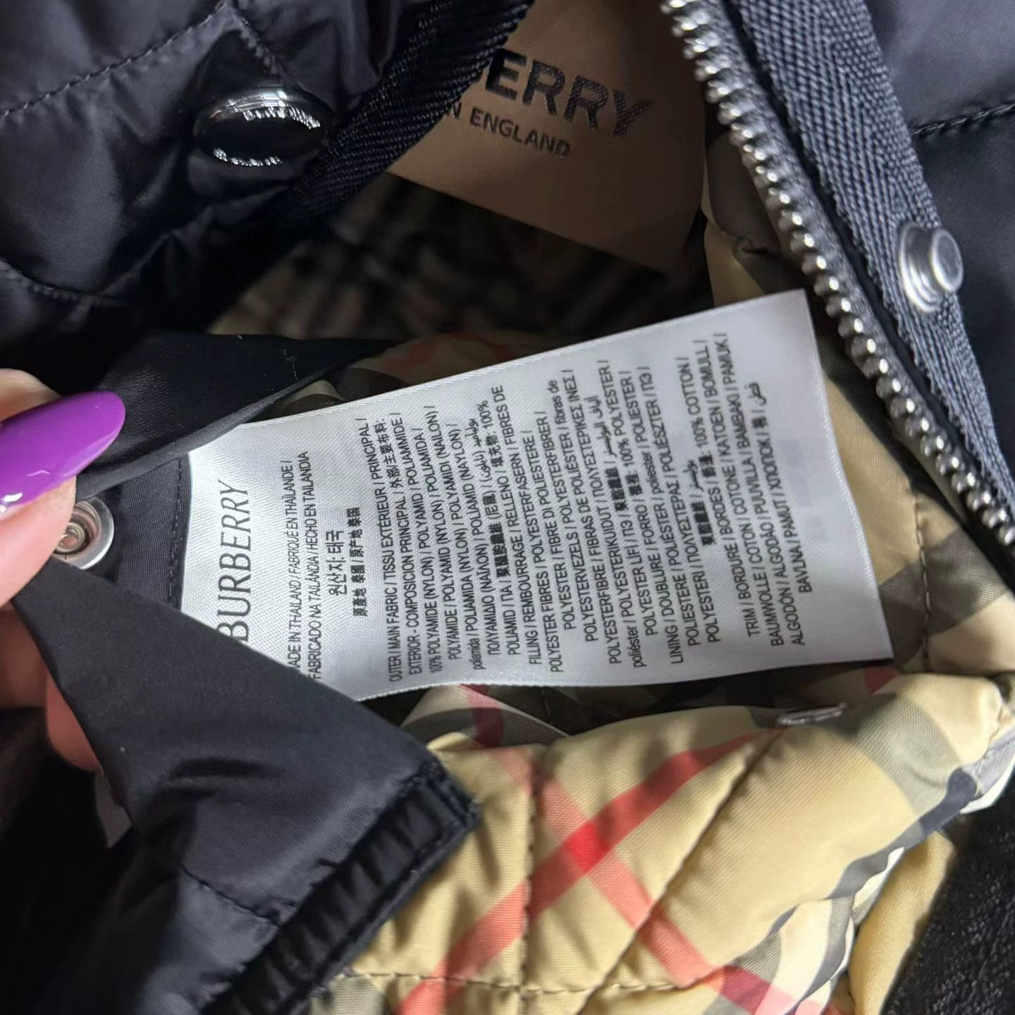 Burberry black diamond quilted jacket size M Size US M / EU 48-50 / 2 - 3 Thumbnail
