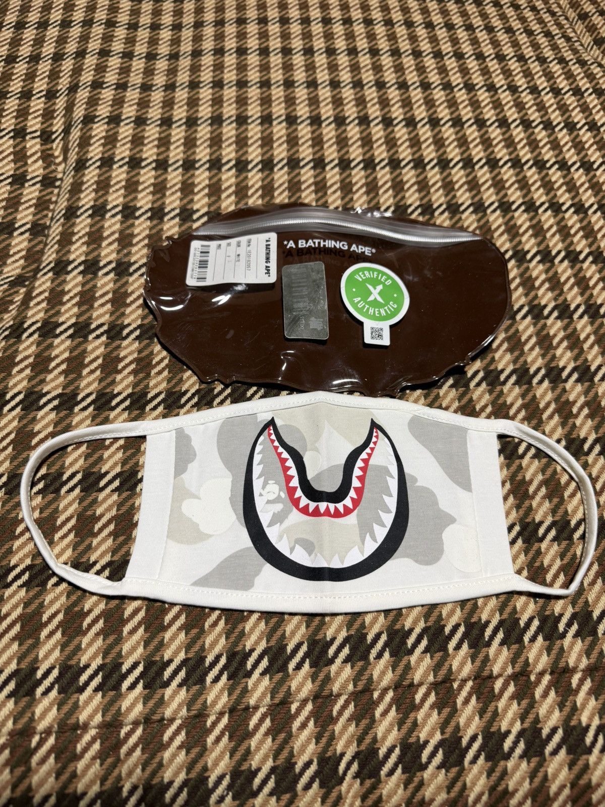 Bape BAPE City White Camo Mask Size ONE SIZE - 1 Thumbnail